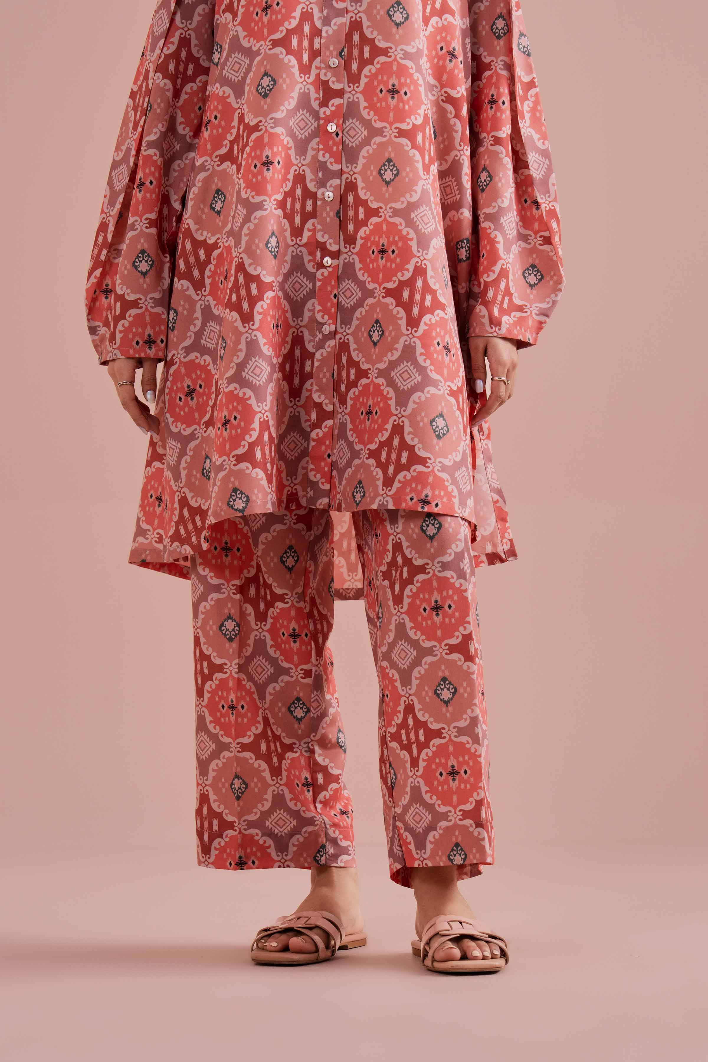 2 Piece - Printed Suit - PE26-346 - Image 9