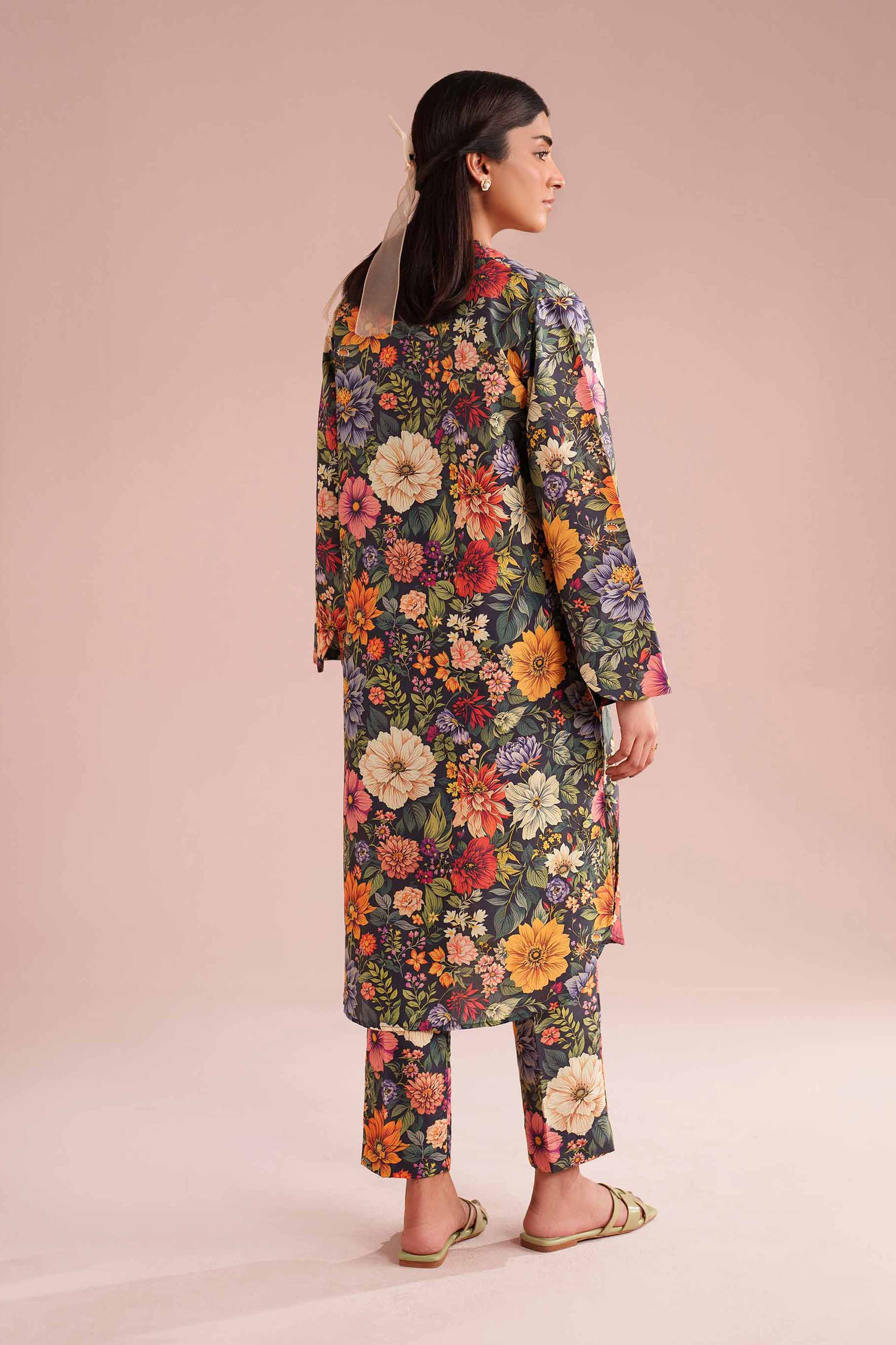 2 Piece - Printed Suit - PE26-425 - Image 3