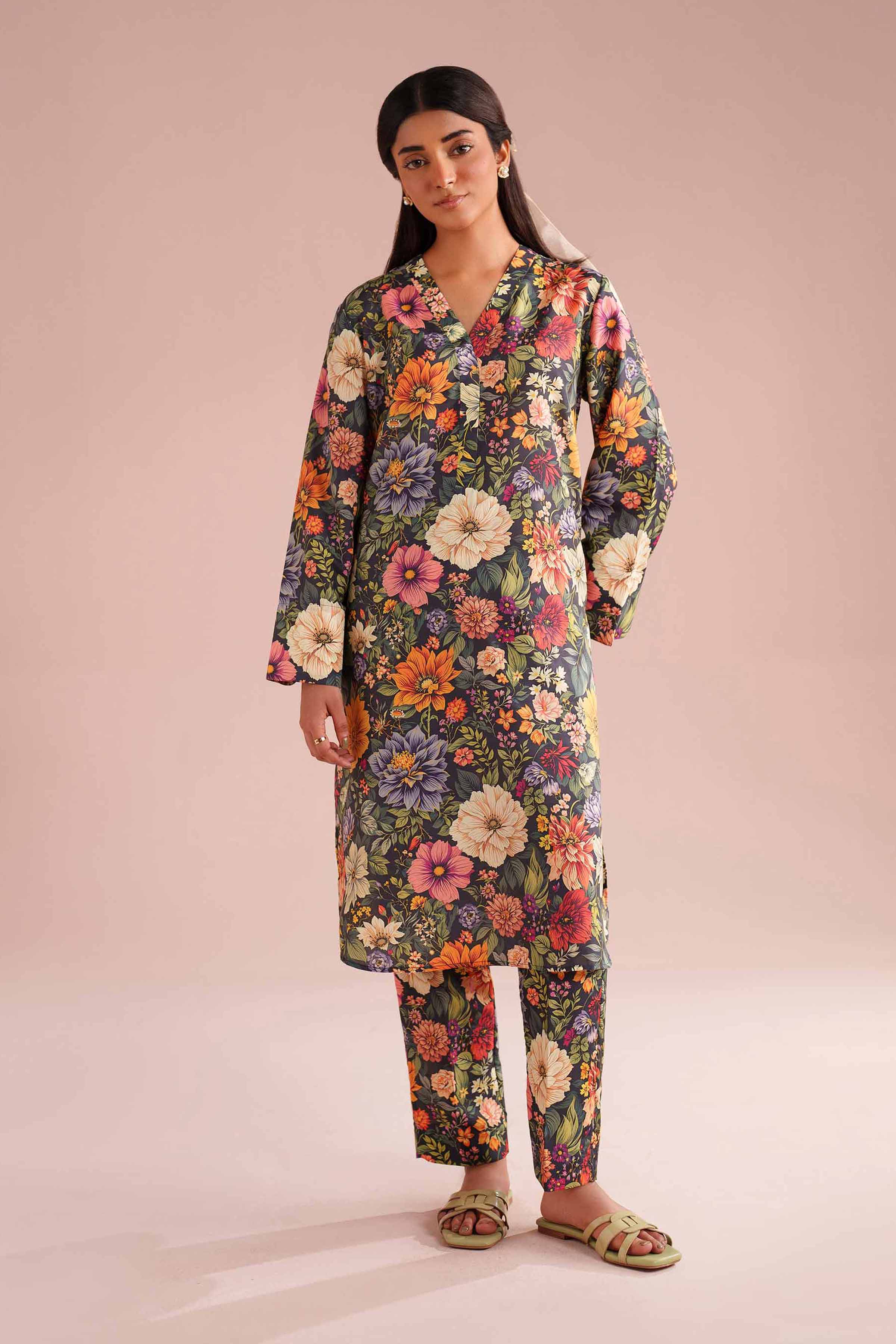 2 Piece - Printed Suit - PE26-425 - Image 6