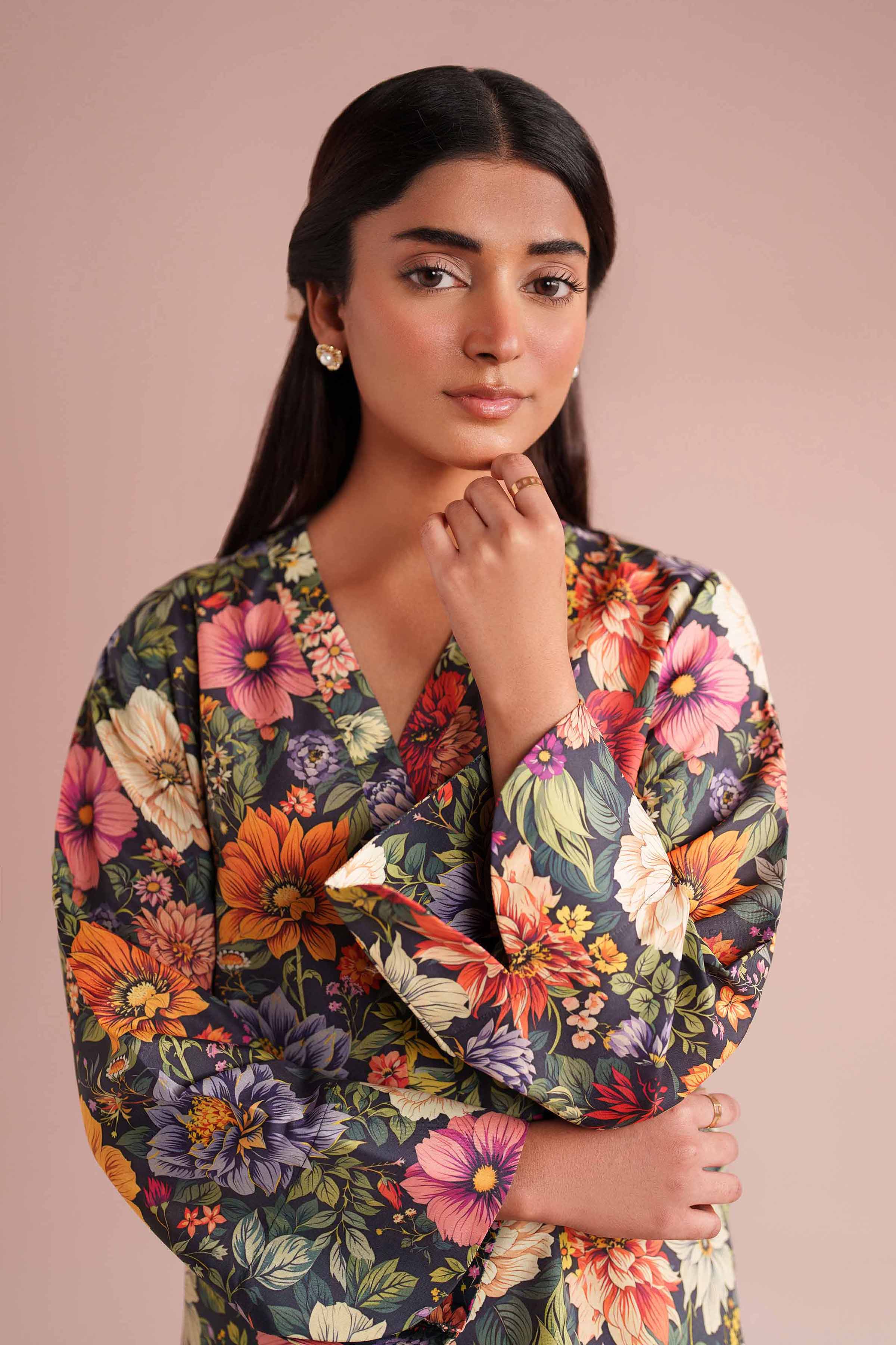 2 Piece - Printed Suit - PE26-425 - Image 7