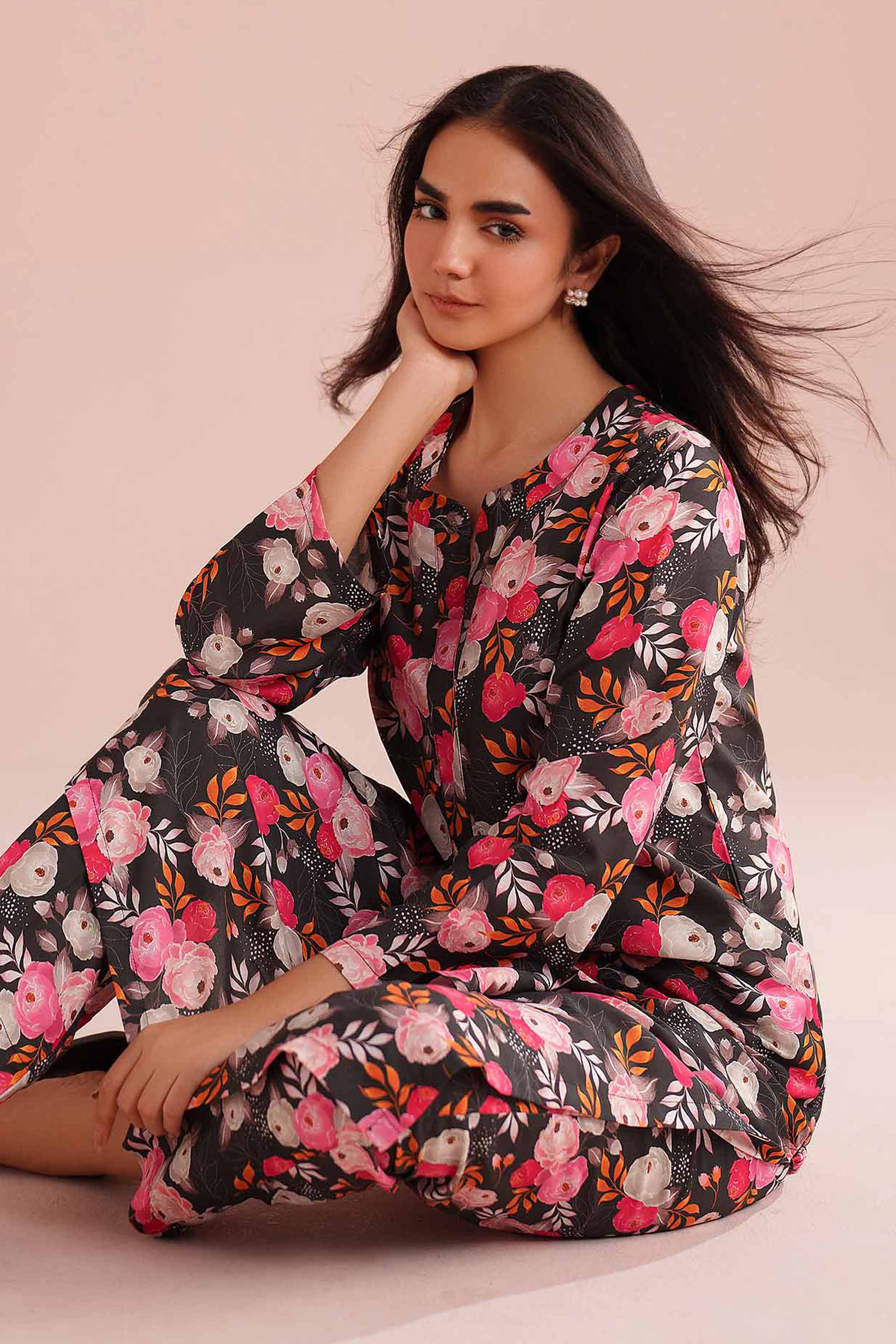 2 Piece - Printed Suit - PE26-427 - Image 2