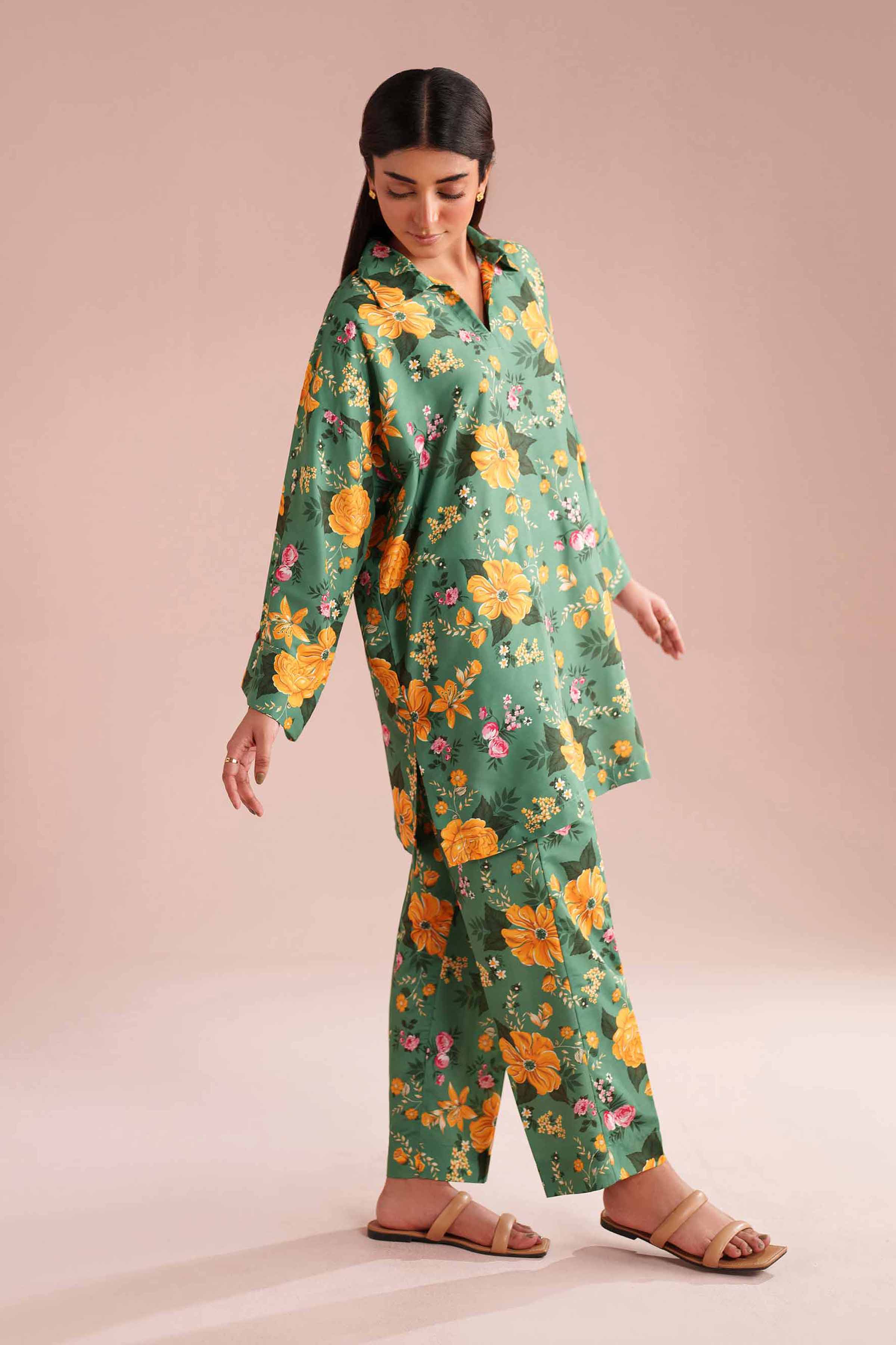 2 Piece - Printed Suit - PE26-431 - Image 3