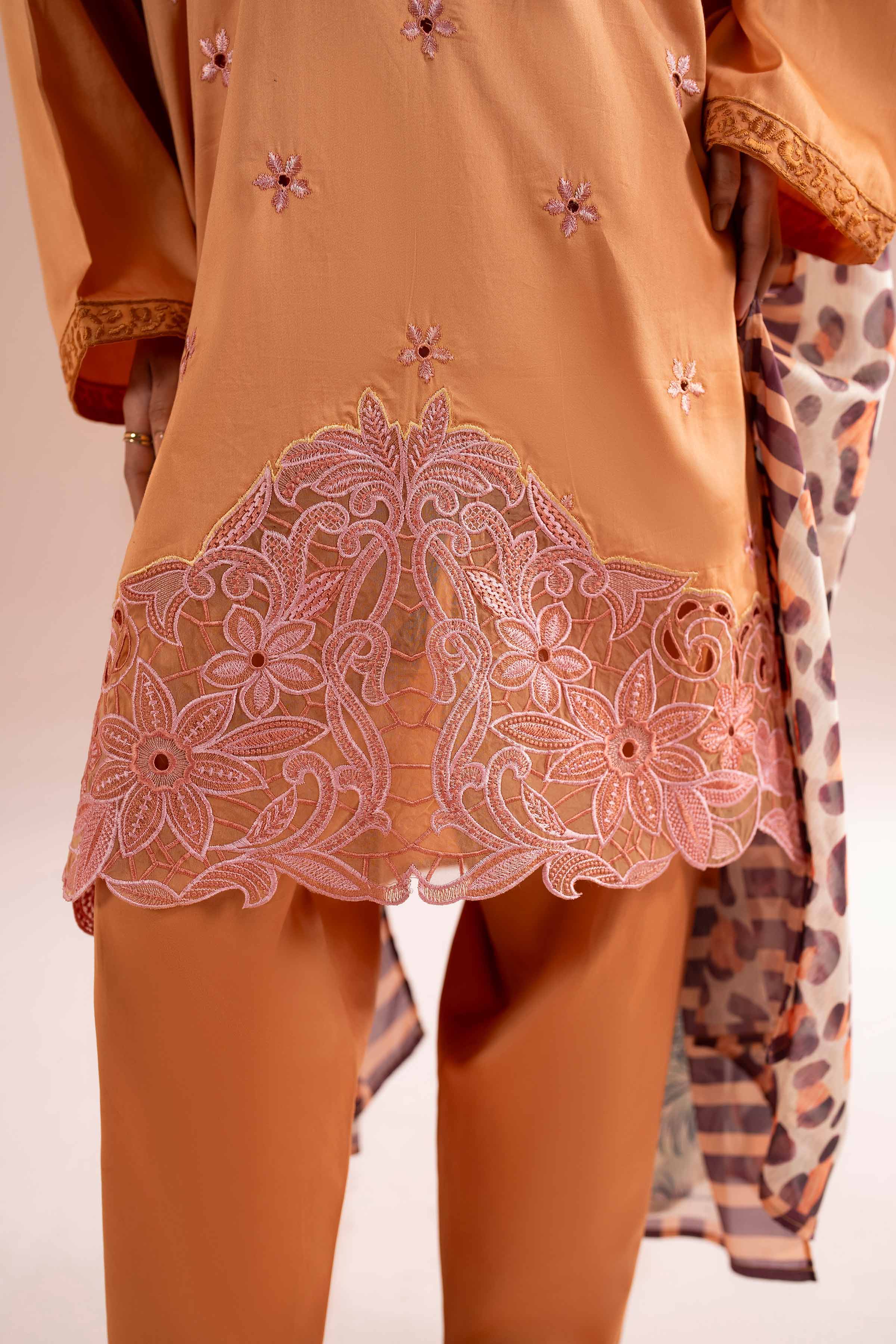 3 Piece - Embroidered Suit - PE26-62 - Image 6
