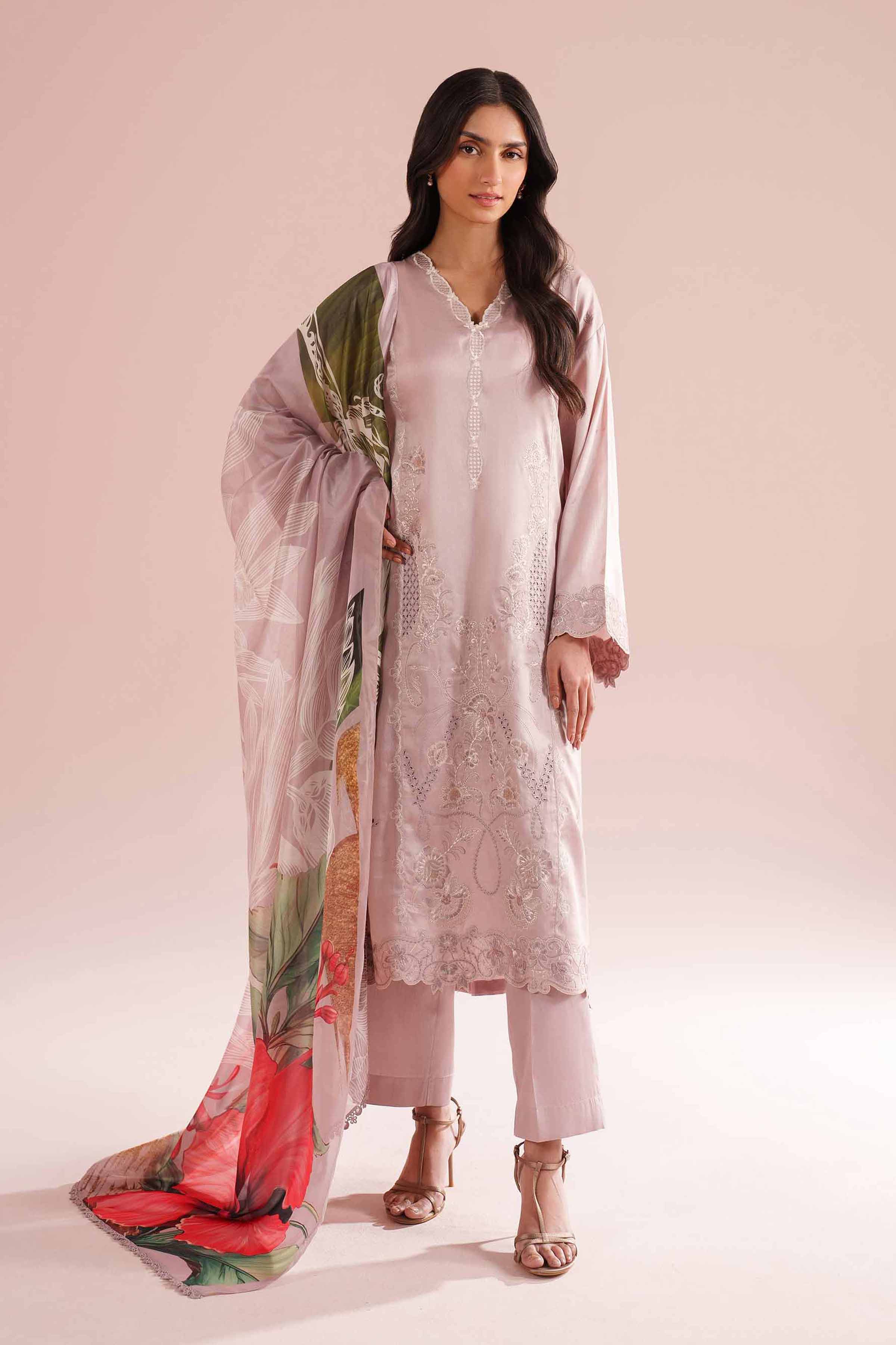 3 Piece - Embroidered Suit - PE26-64 - Image 5