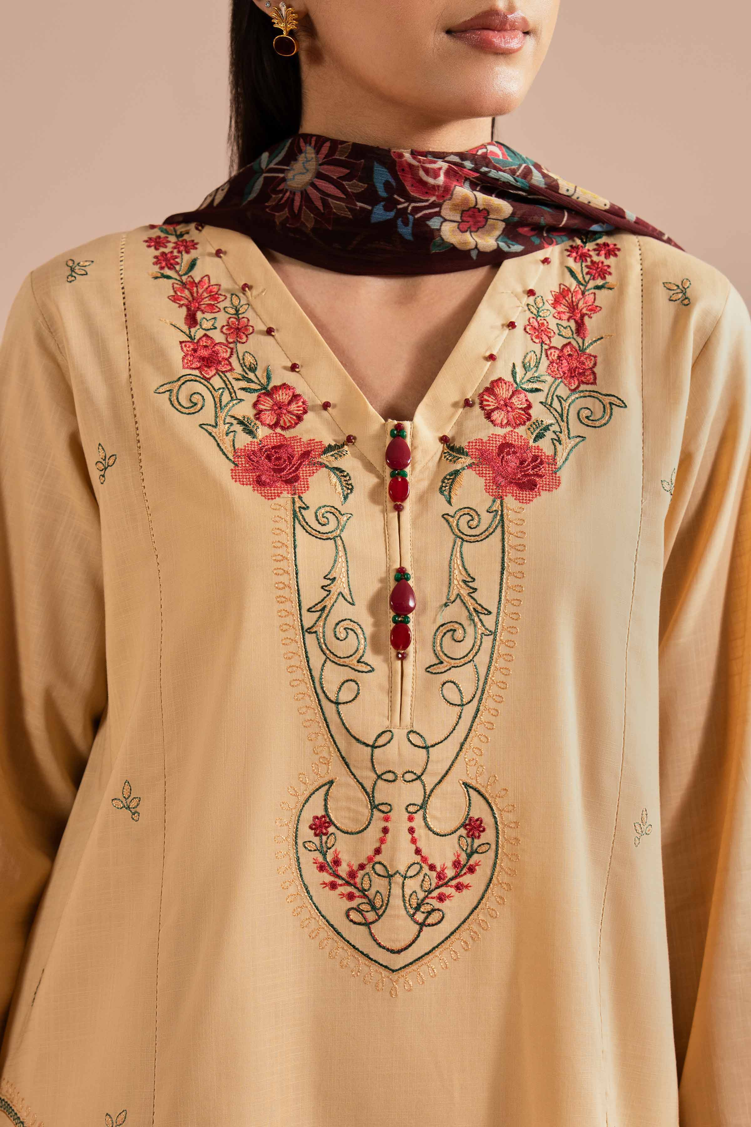 3 Piece - Embroidered Suit - PE26-67 - Image 8