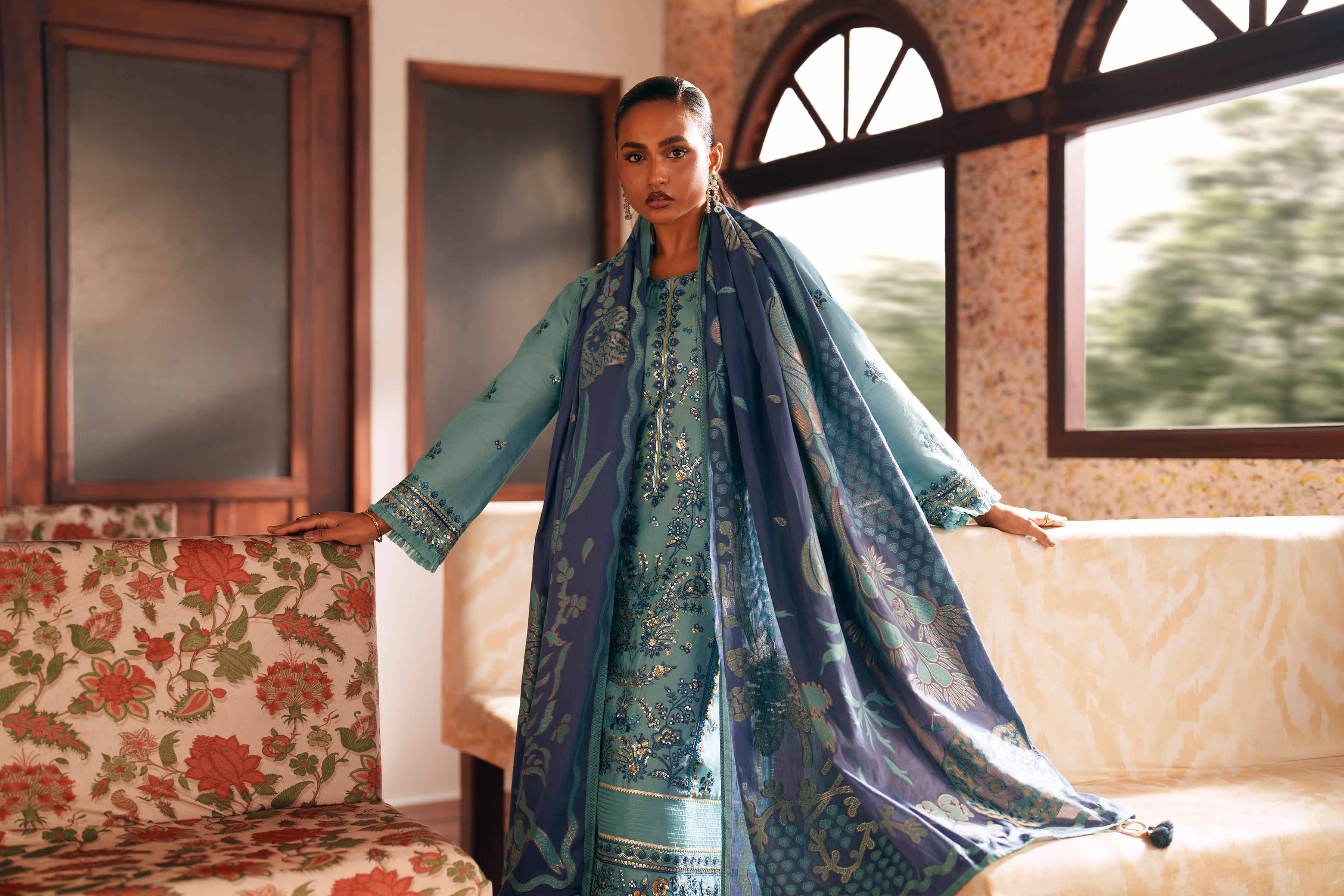 3 Piece - Embroidered Suit - PE26-77 - Image 8