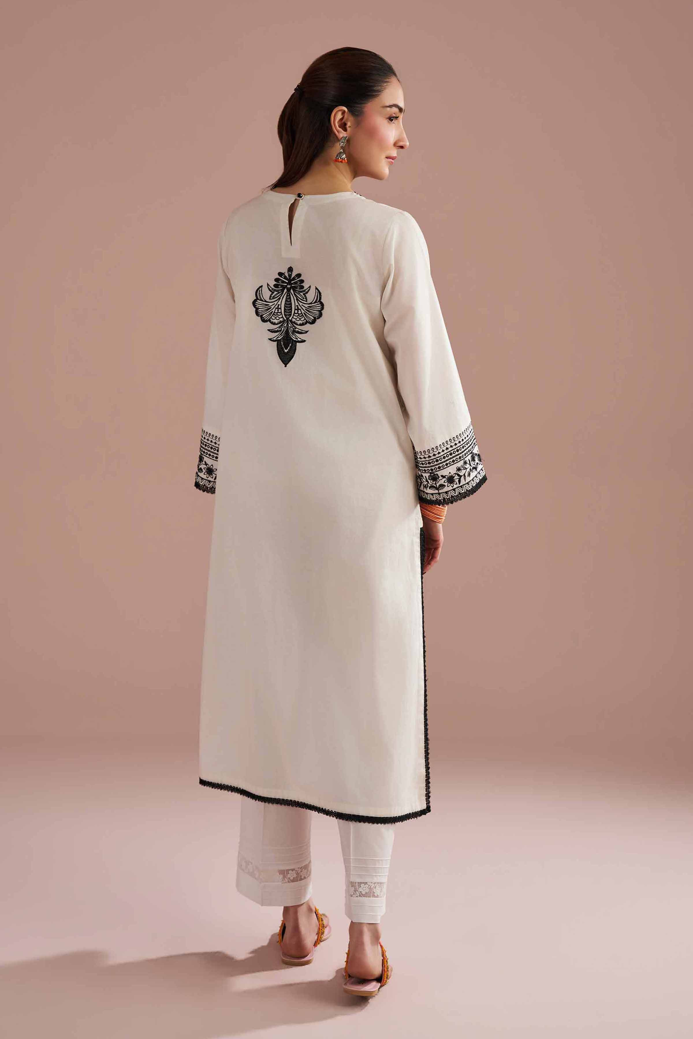 Embroidered Shirt - PE26-94 - Image 4