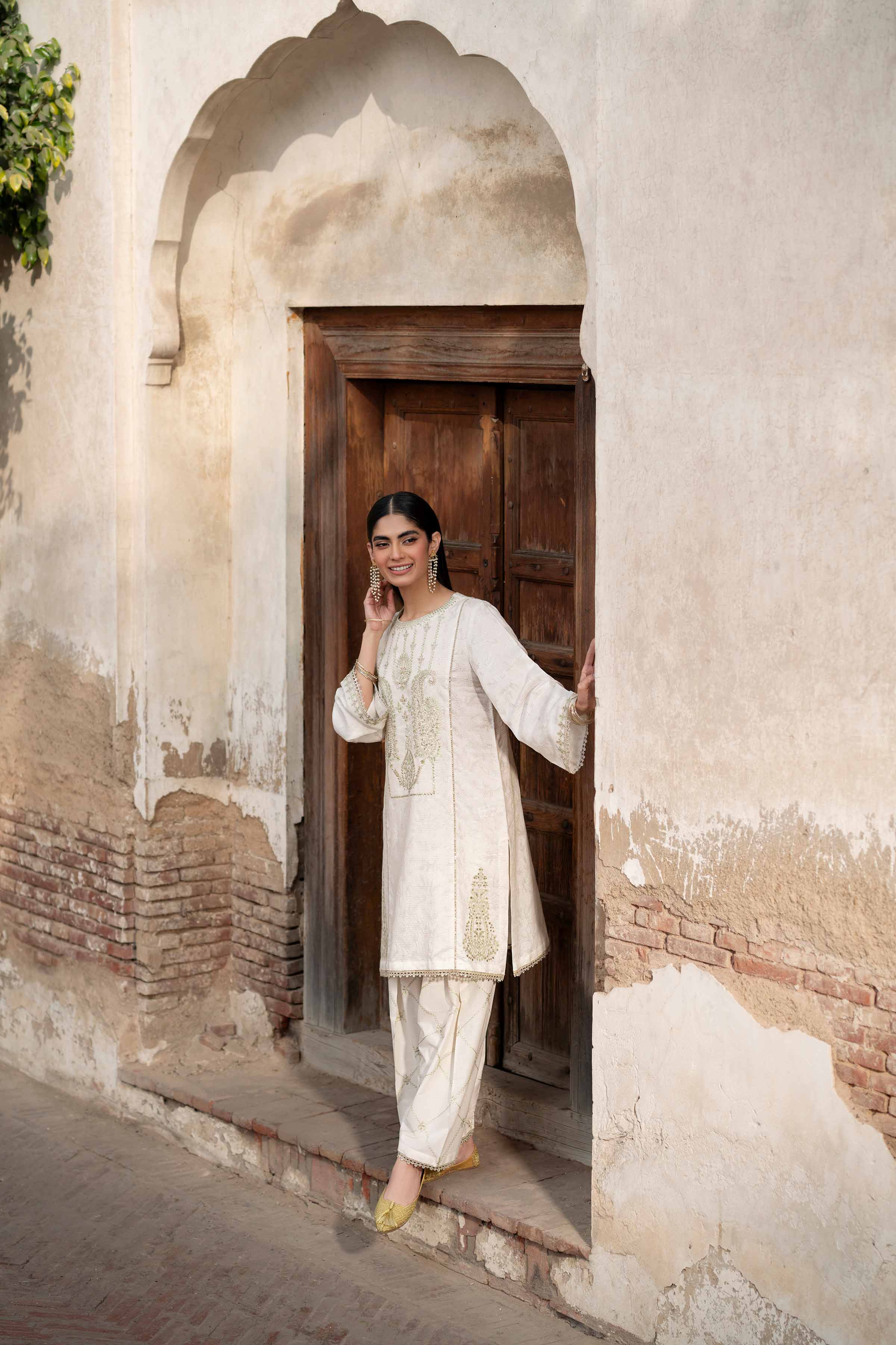 2 Piece - Embroidered Suit - PFE25-10 - Image 7