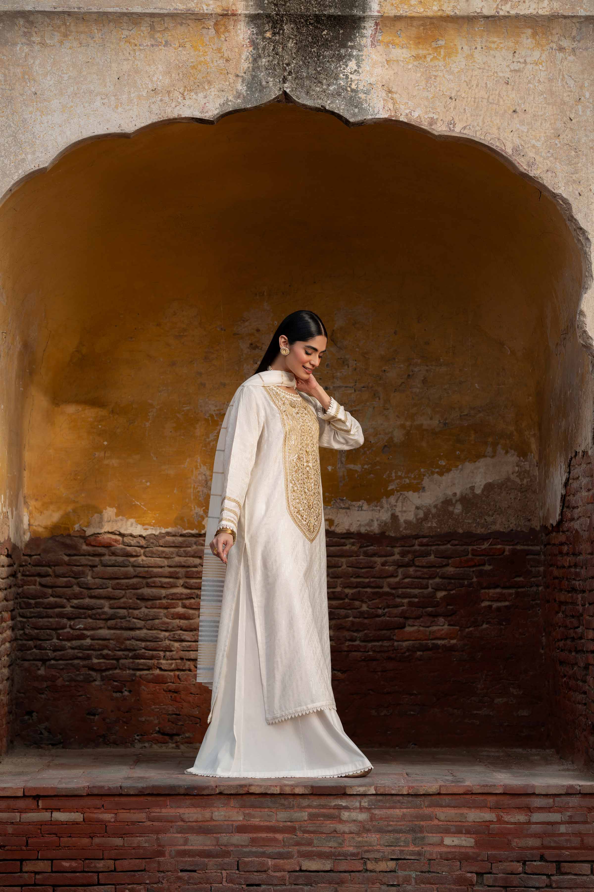 3 Piece - Embroidered Suit - PFE25-12 - Image 6