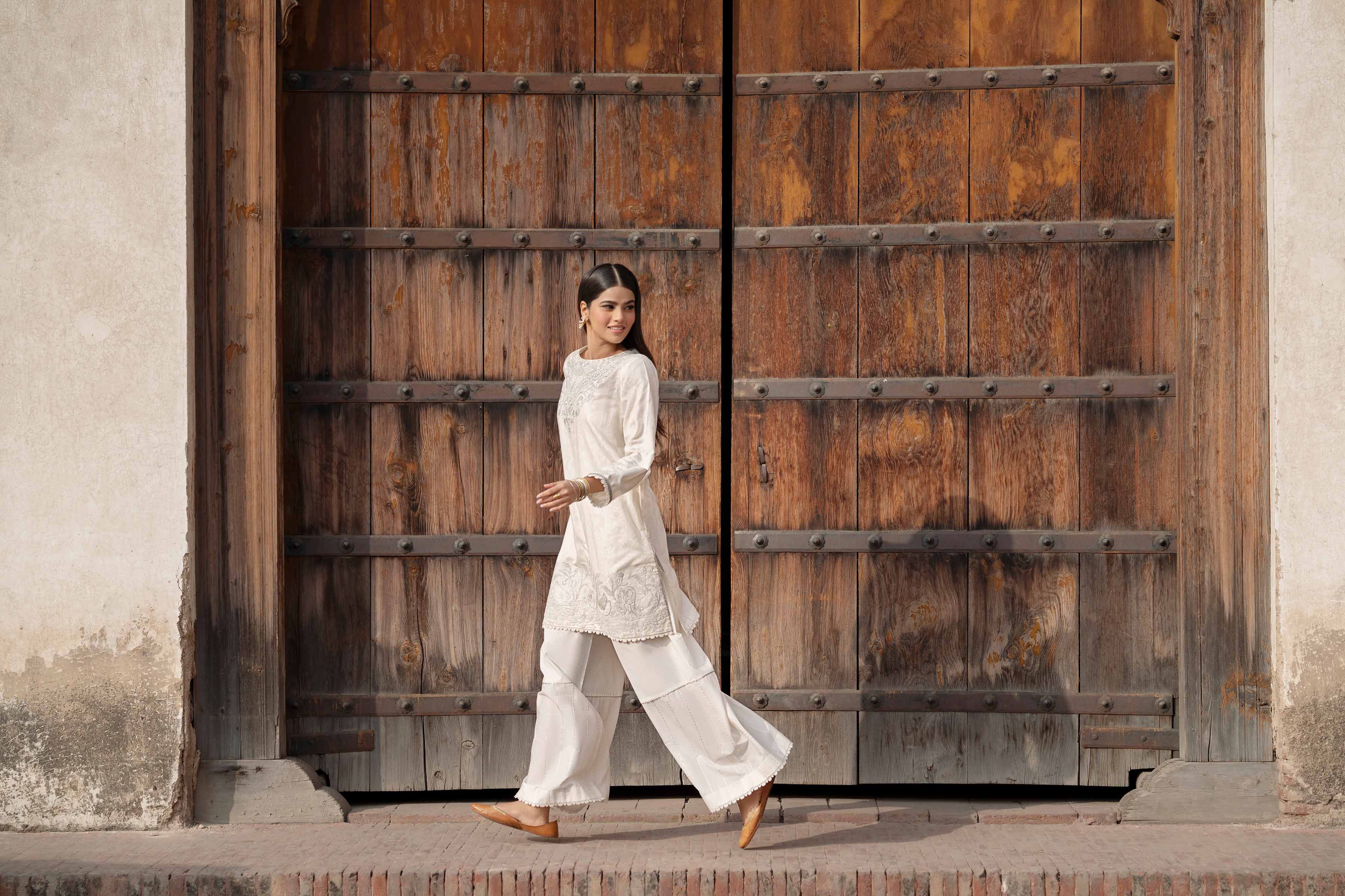 2 Piece - Embroidered Suit - PFE25-14 - Image 18