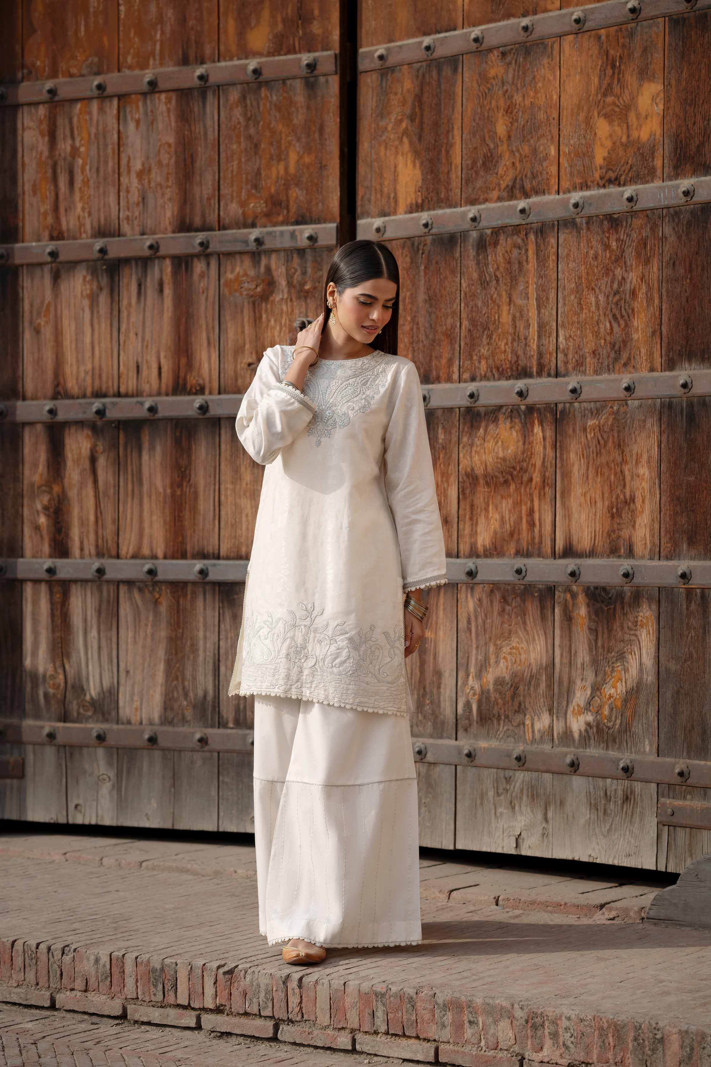 2 Piece - Embroidered Suit - PFE25-14 - Image 4