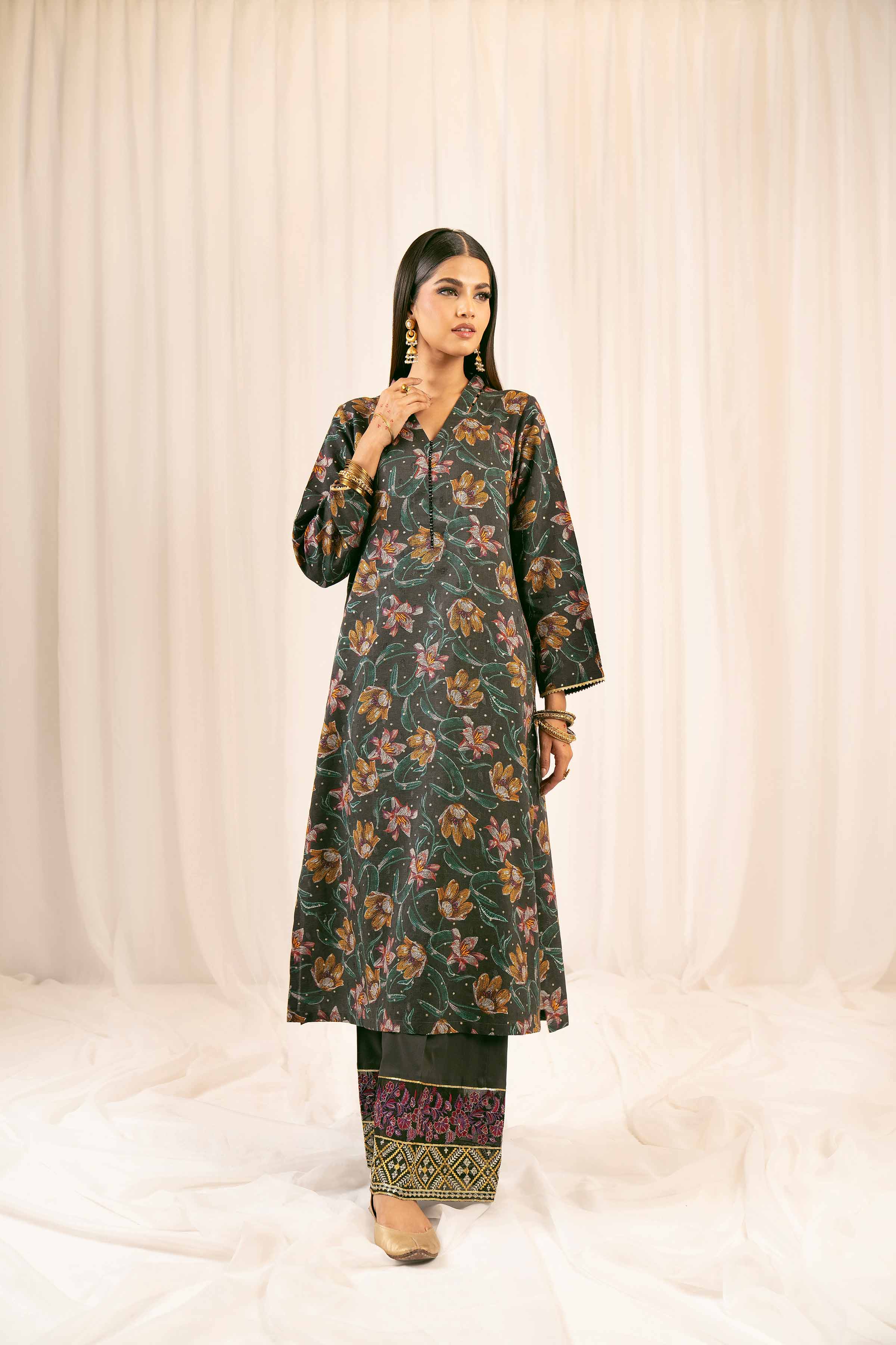 2 Piece - Printed Embroidered Suit - PFE25-15 - Image 4