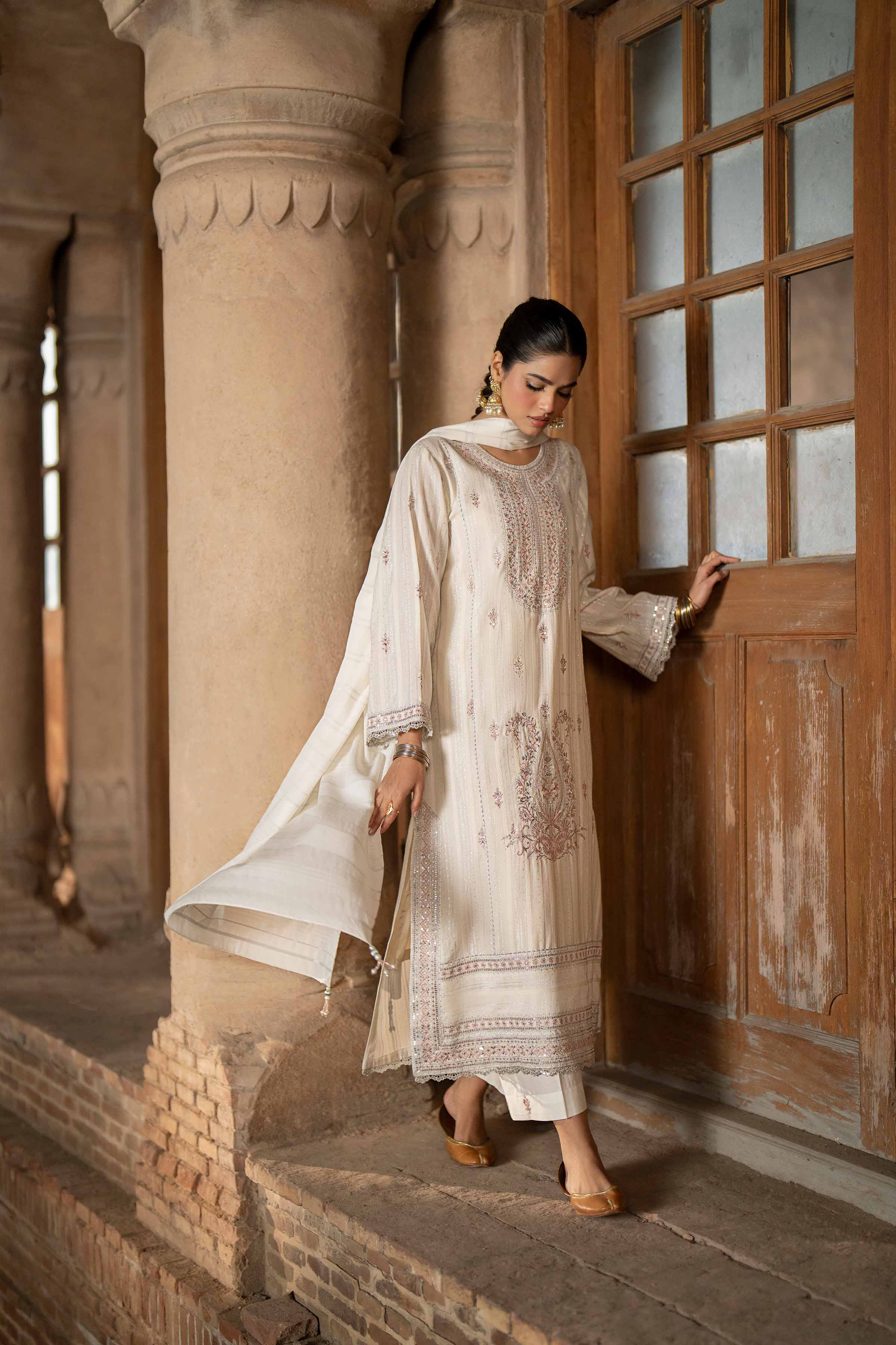 3 Piece - Embroidered Suit - PFE25-16 - Image 7