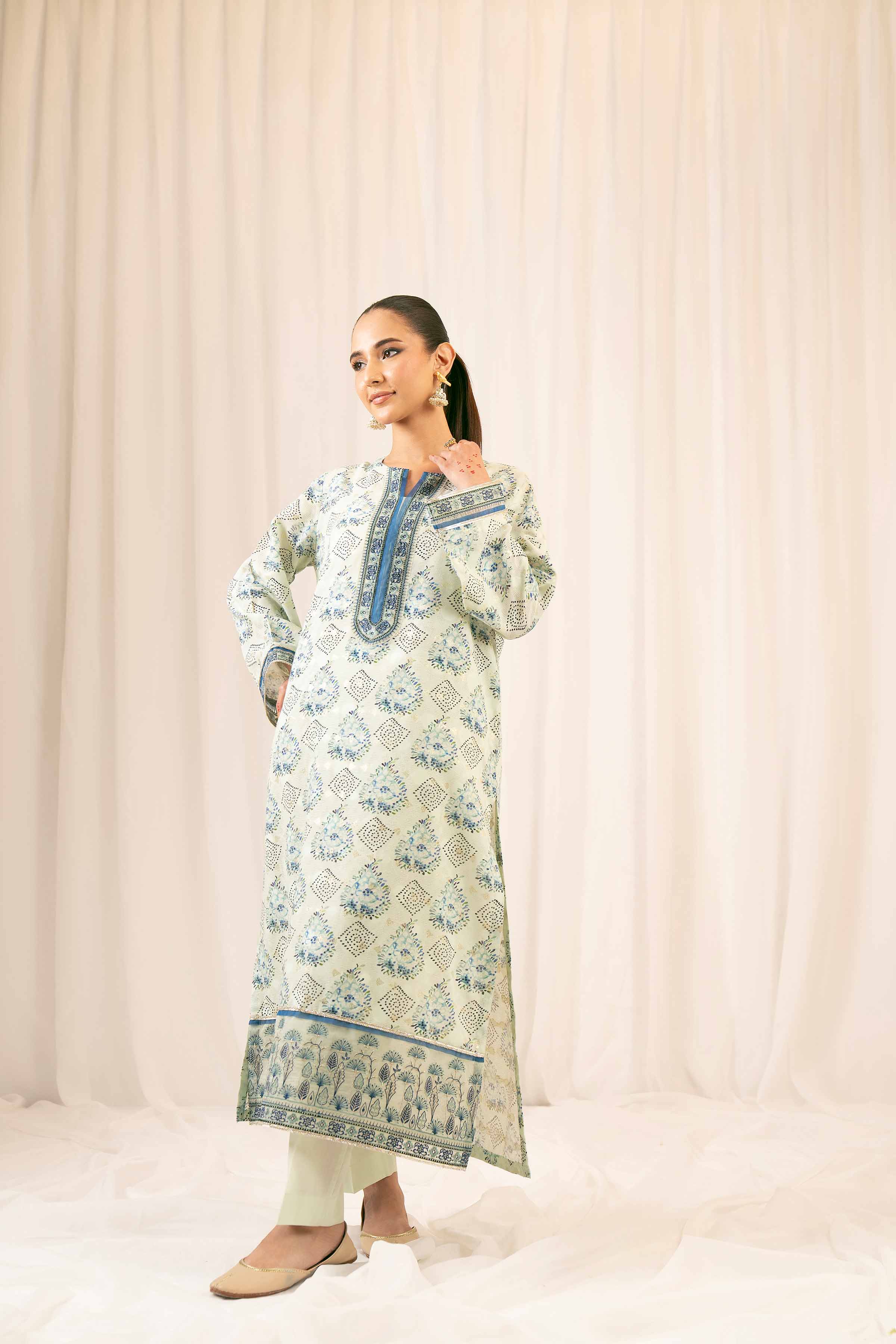 2 Piece - Printed Embroidered Suit - PFE25-19 - Image 5