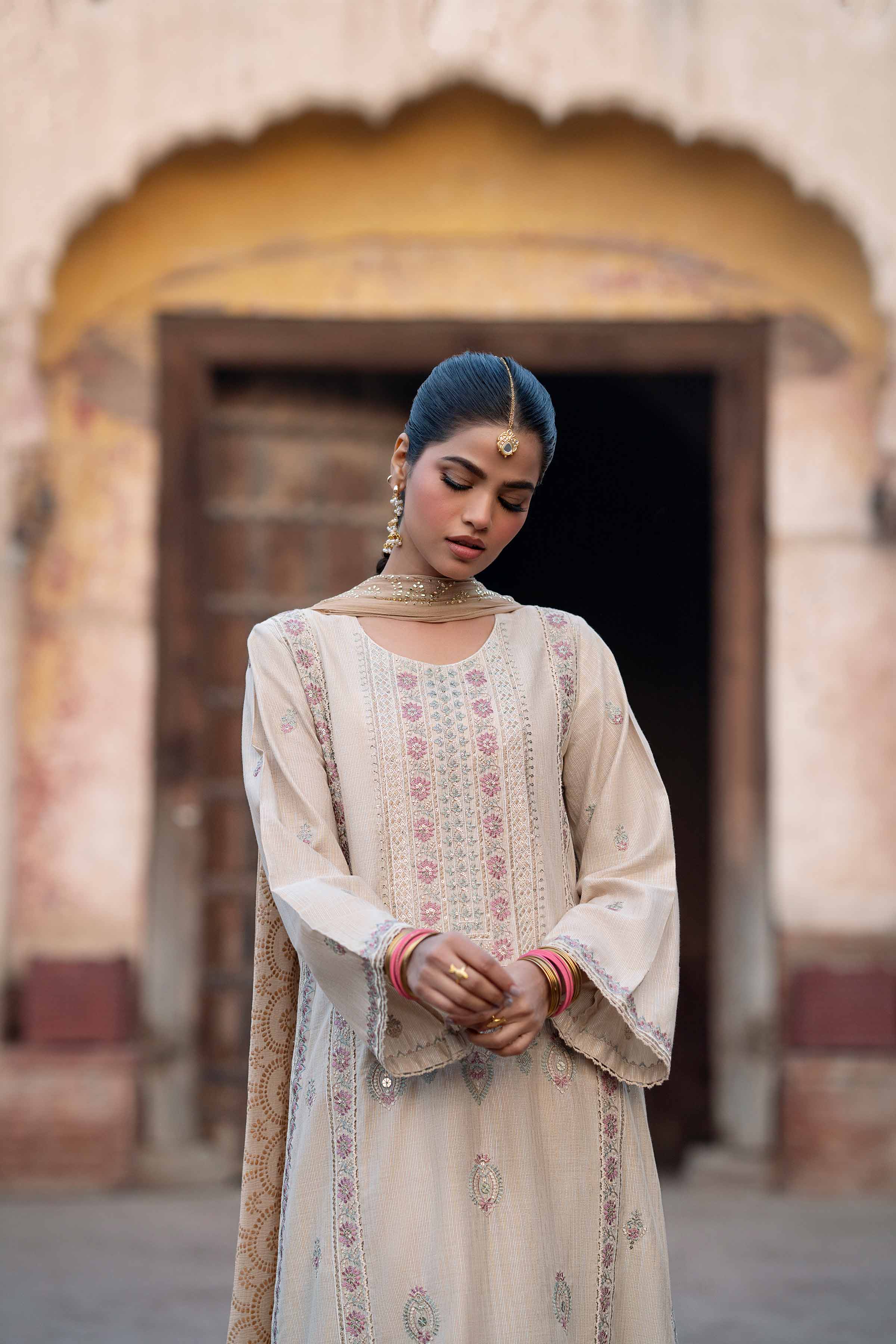 3 Piece - Embroidered Suit - PFE25-21 - Image 6