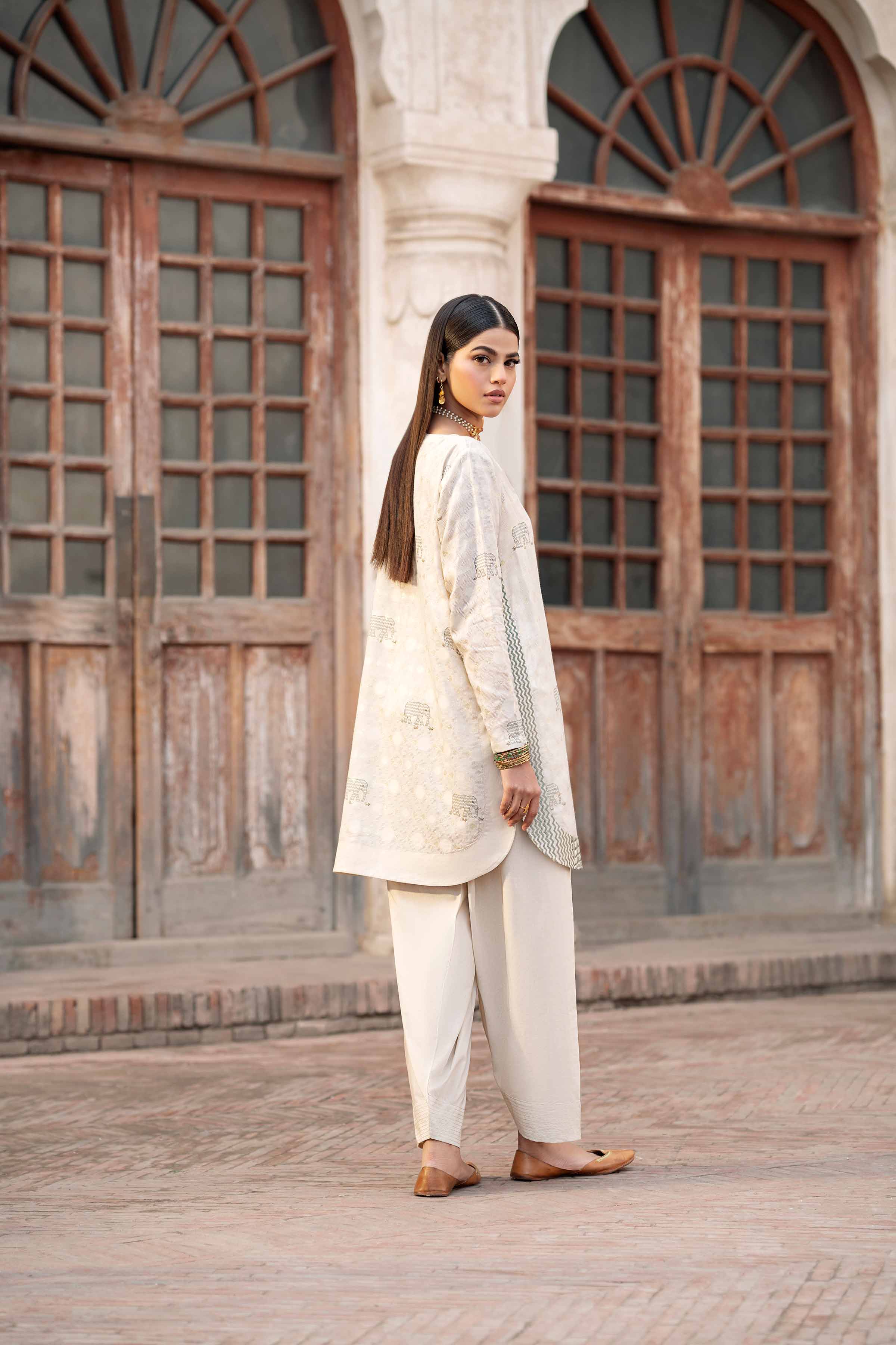 2 Piece - Printed Embroidered Suit - PFE25-25 - Image 3