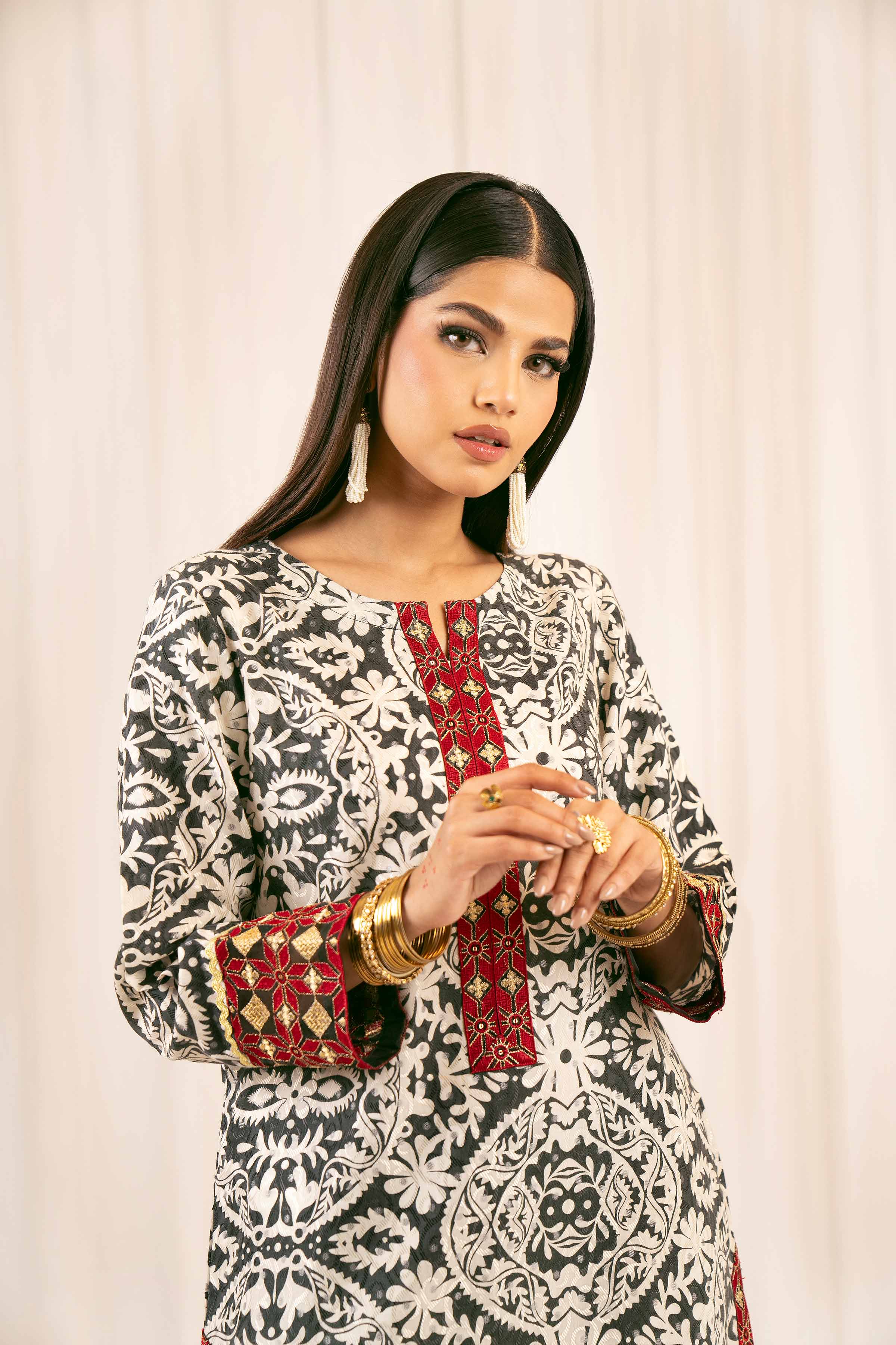2 Piece - Printed Embroidered Suit - PFE25-31 - Image 4