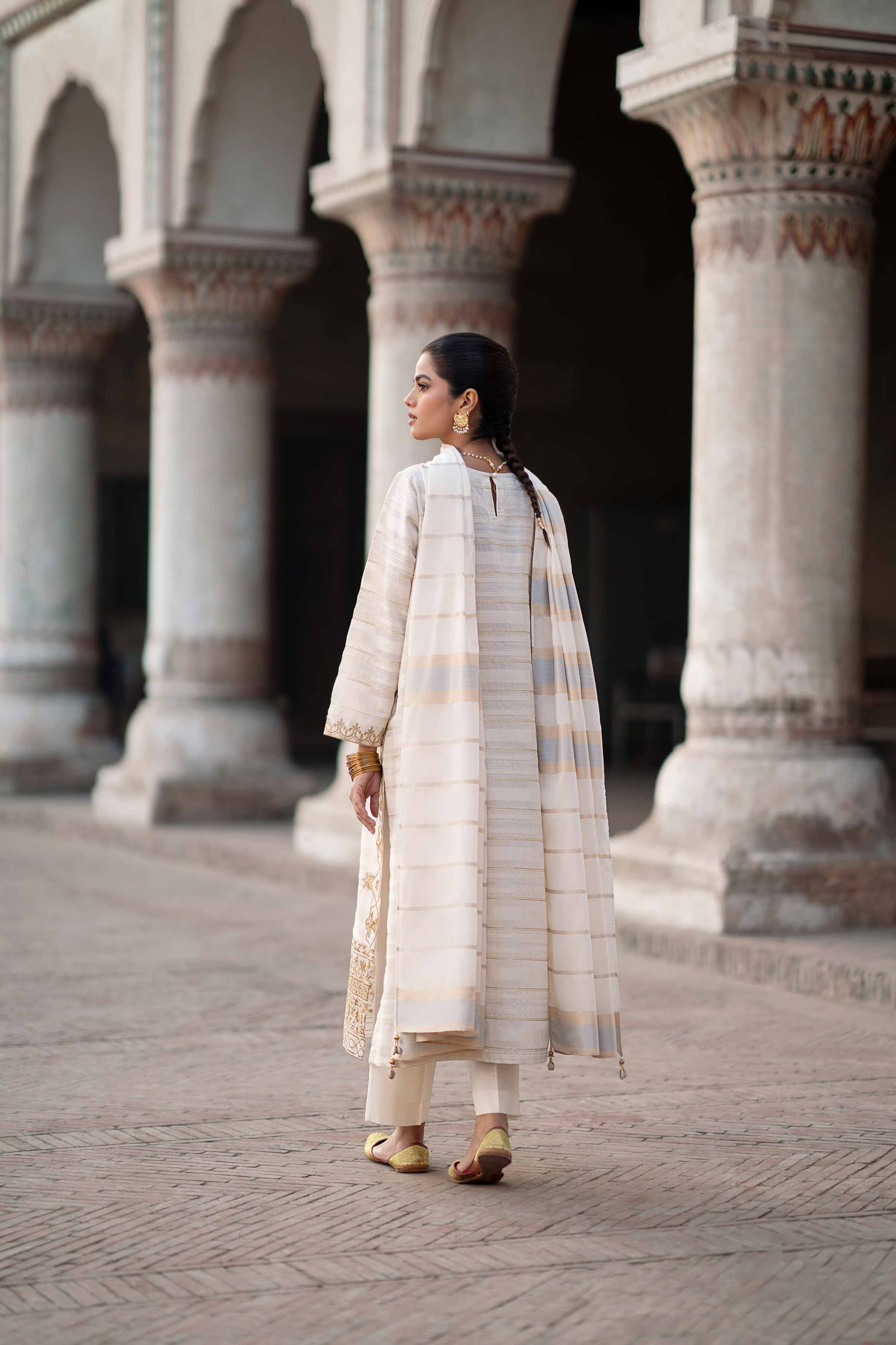 3 Piece - Embroidered Suit - PFE25-37 - Image 4