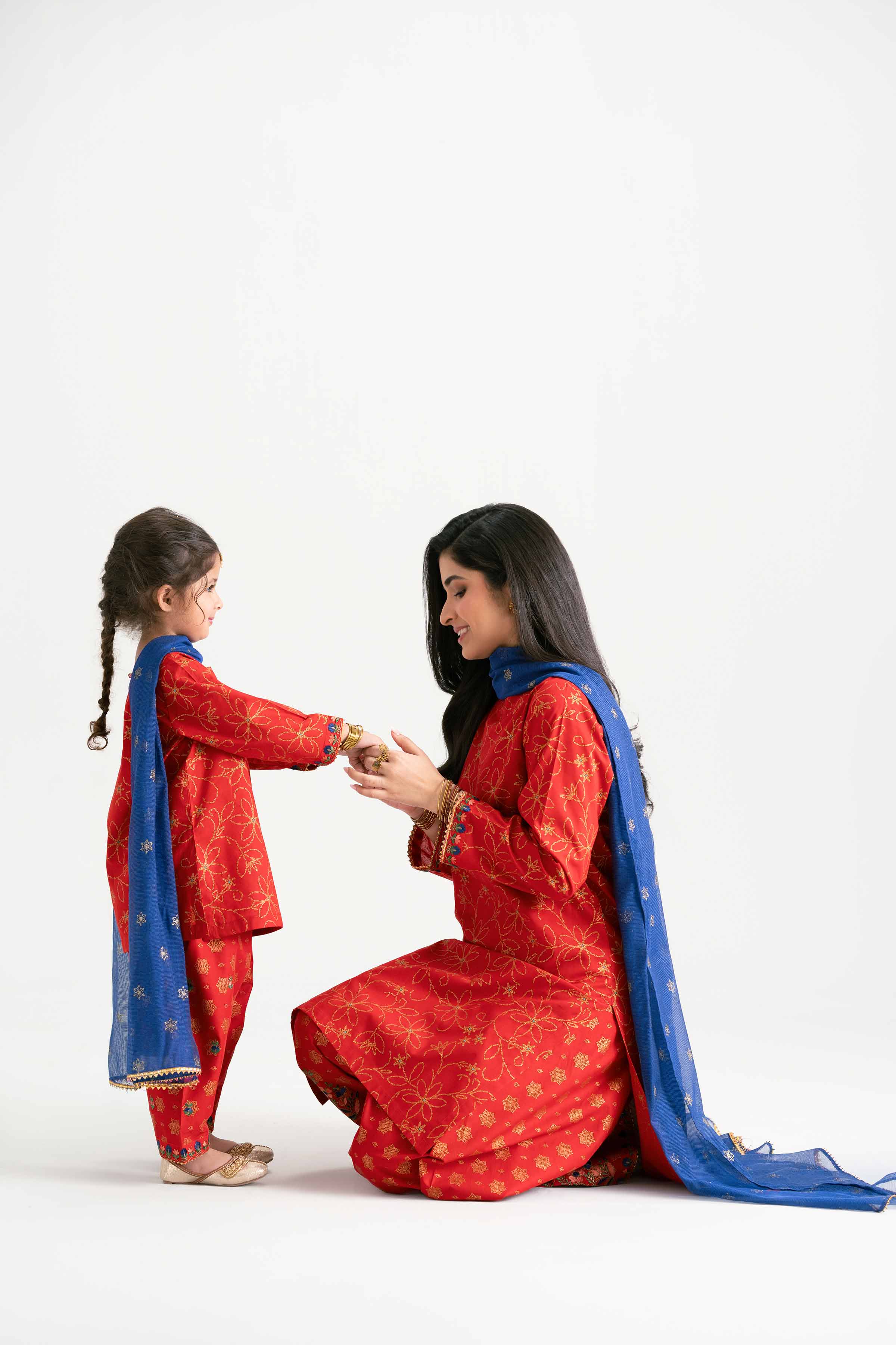 3 Piece - Printed Embroidered Suit - PMD25-03 M - Image 12
