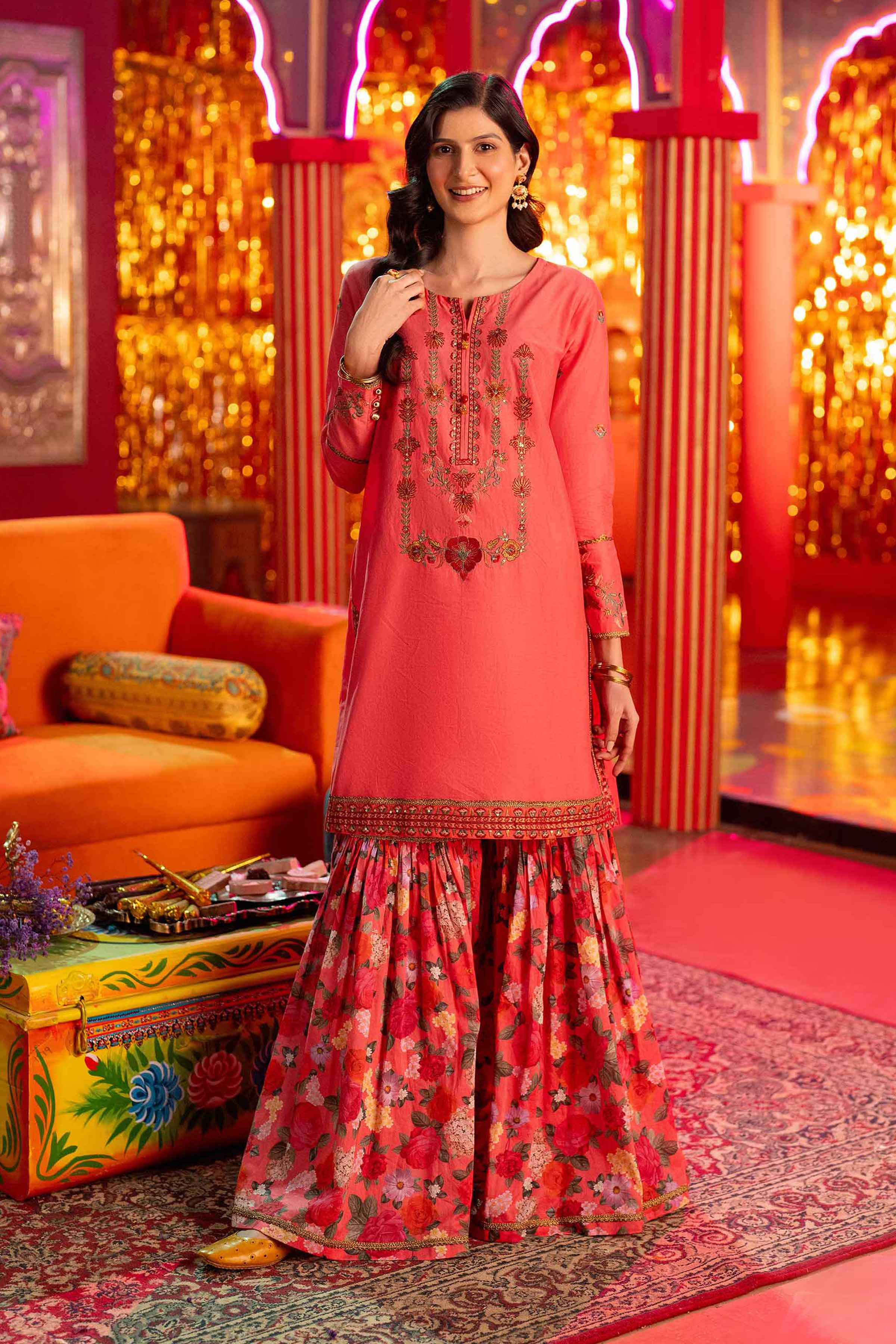 2 Piece - Embroidered Suit - PMD25-04 M - Image 3