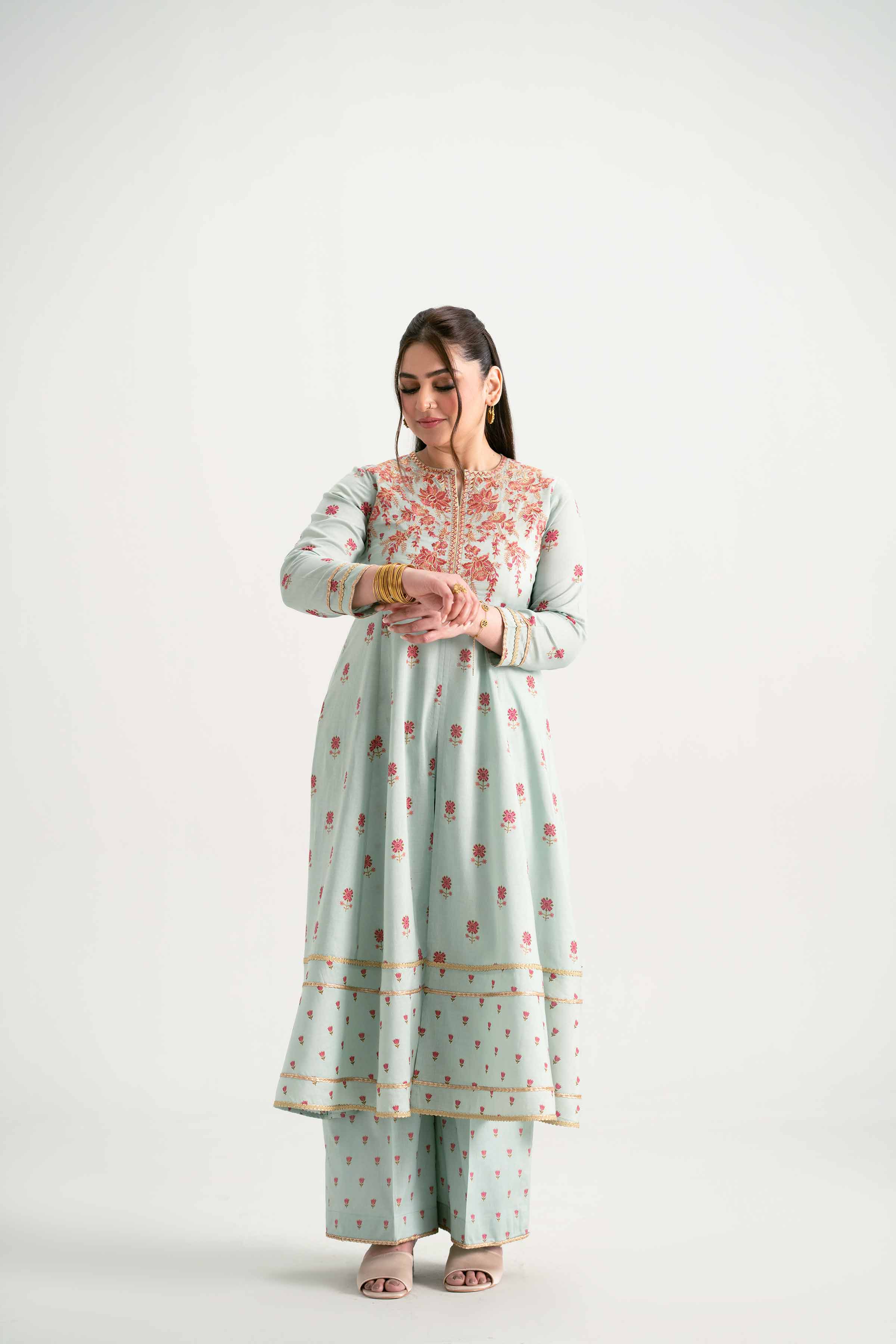 2 Piece - Embroidered Suit - PMD25-08 M - Image 4