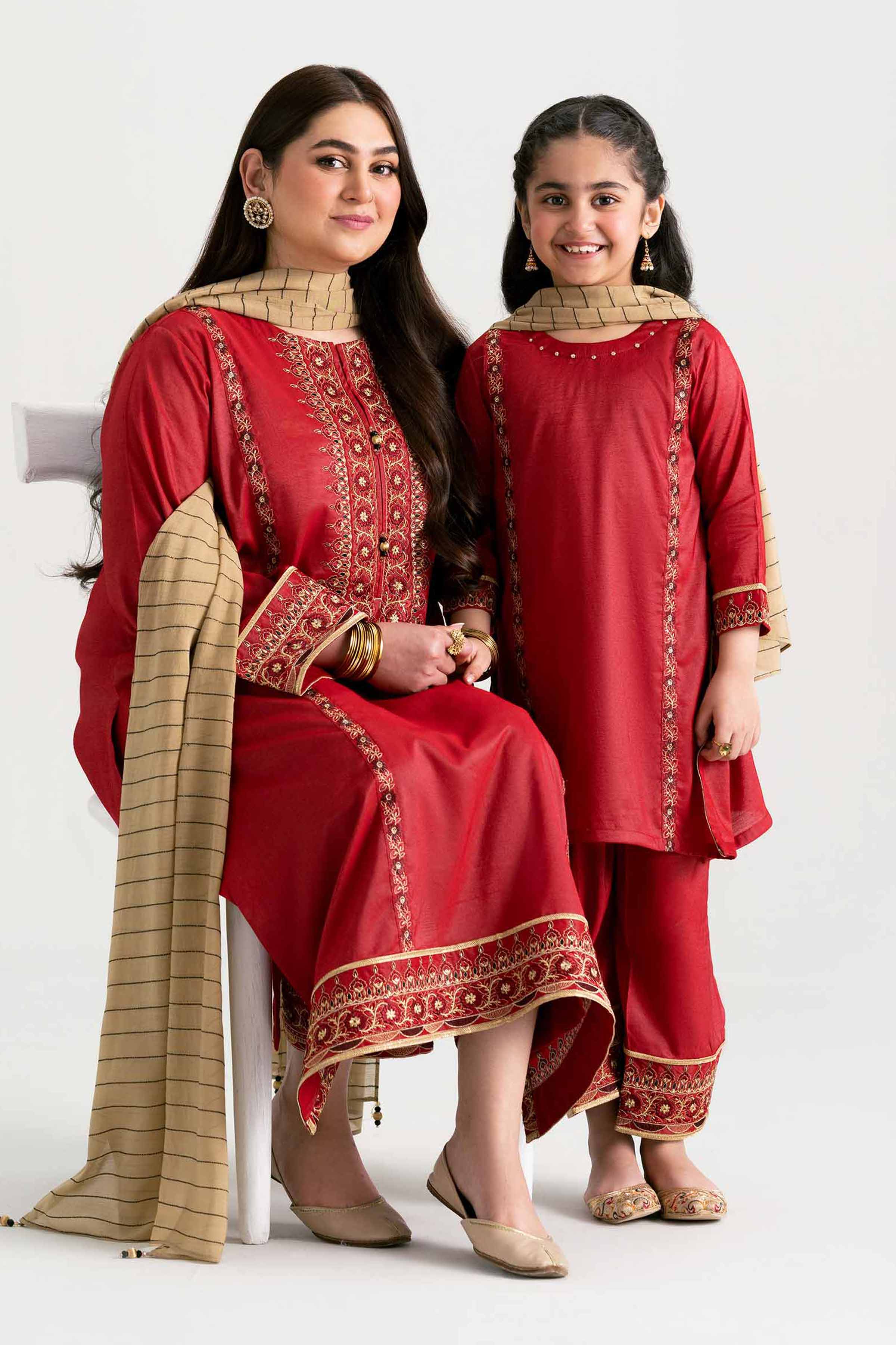3 Piece - Embroidered Suit - PMD25-12 M - Image 5