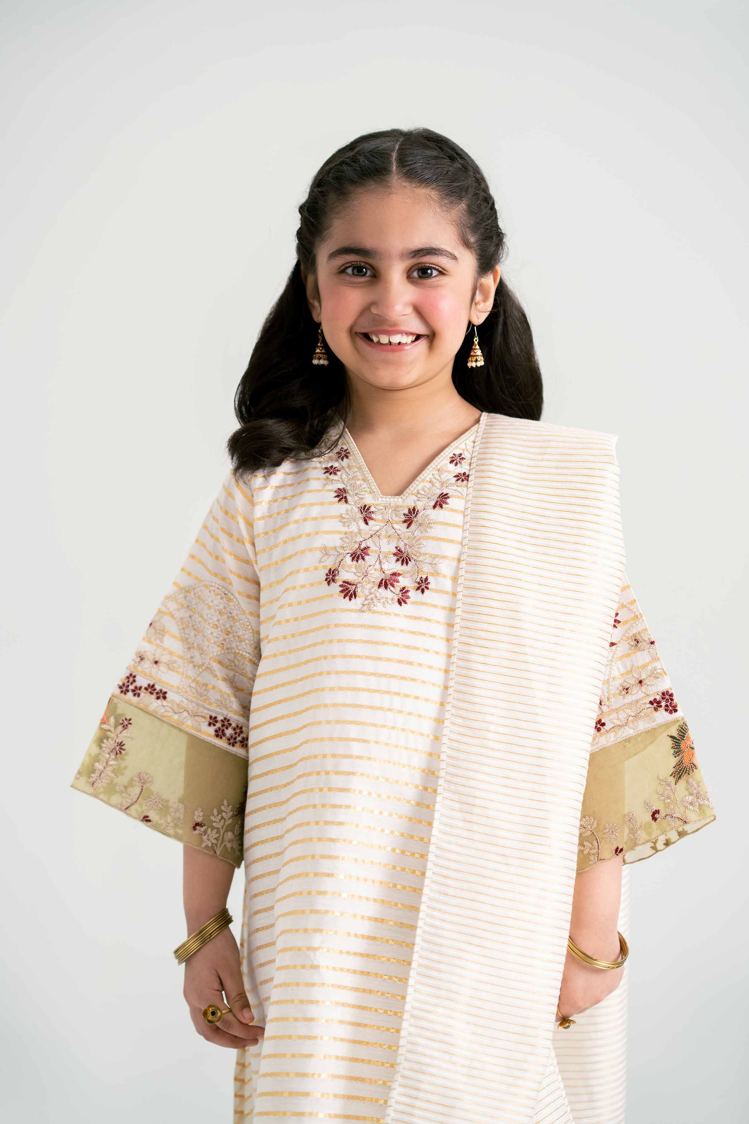 3 Piece - Embroidered Suit - PMD25-15 D - Image 4