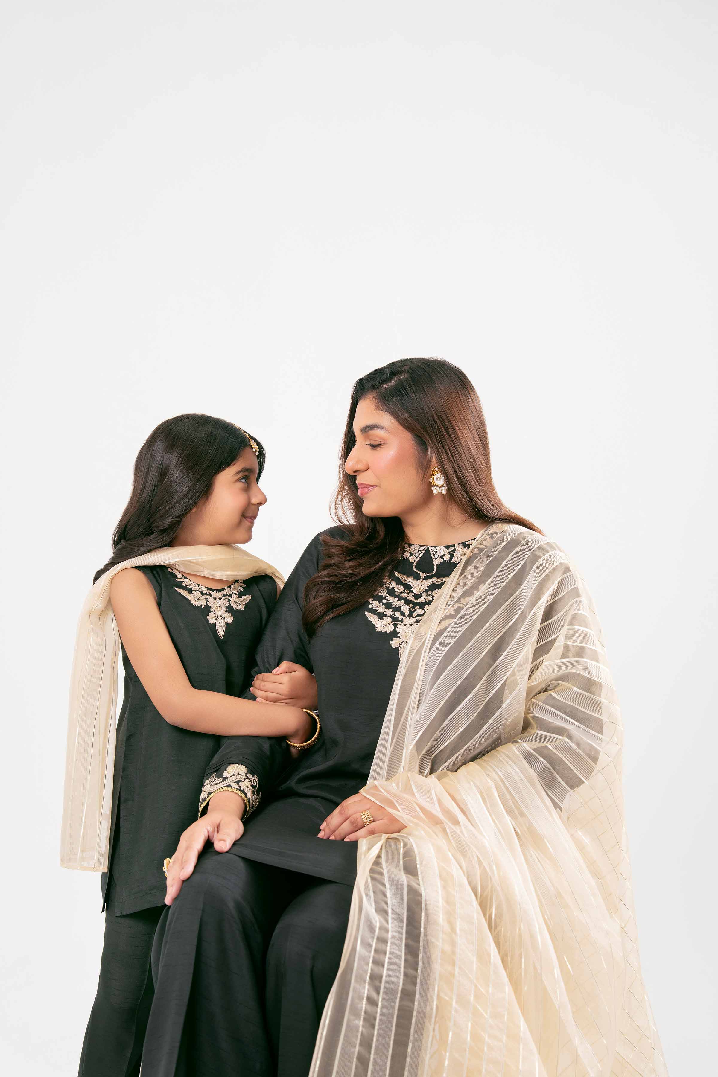 3 Piece - Embroidered Suit - PMD25-17 D - Image 12