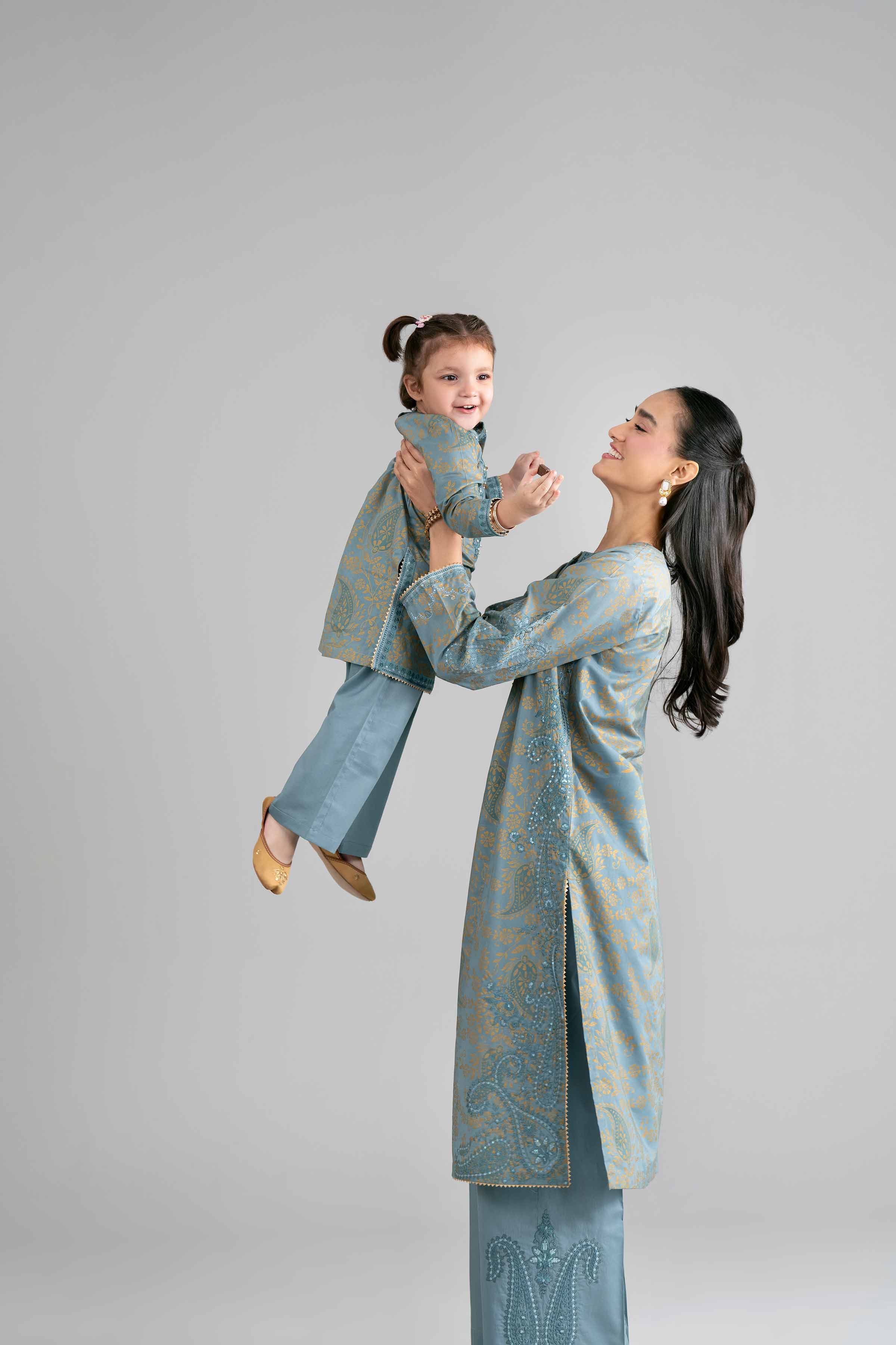 2 Piece - Printed Embroidered Suit - PMD26-05 M - Image 3