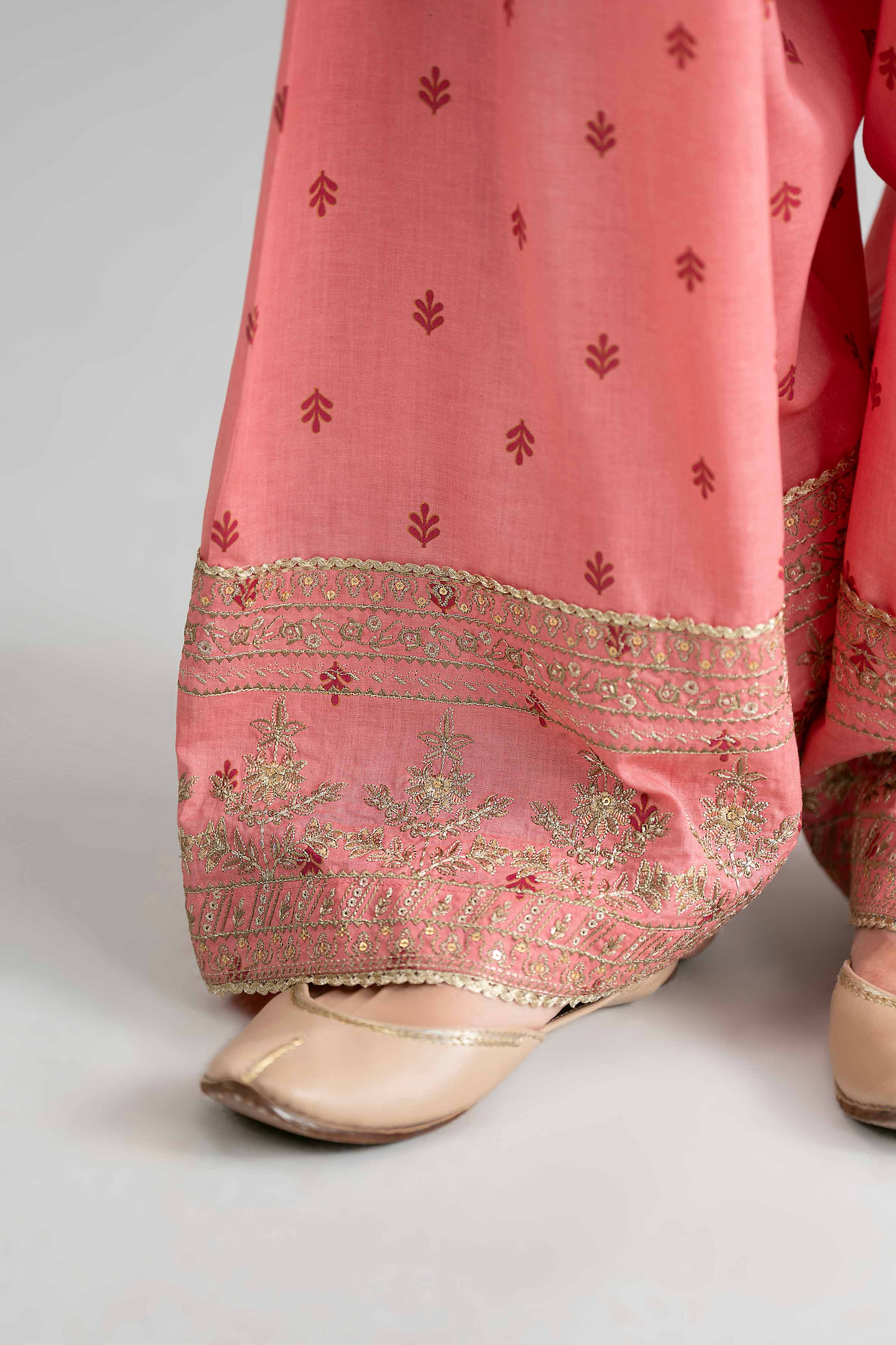 3 Piece - Printed Embroidered Suit - PMD26-42 M - Image 8