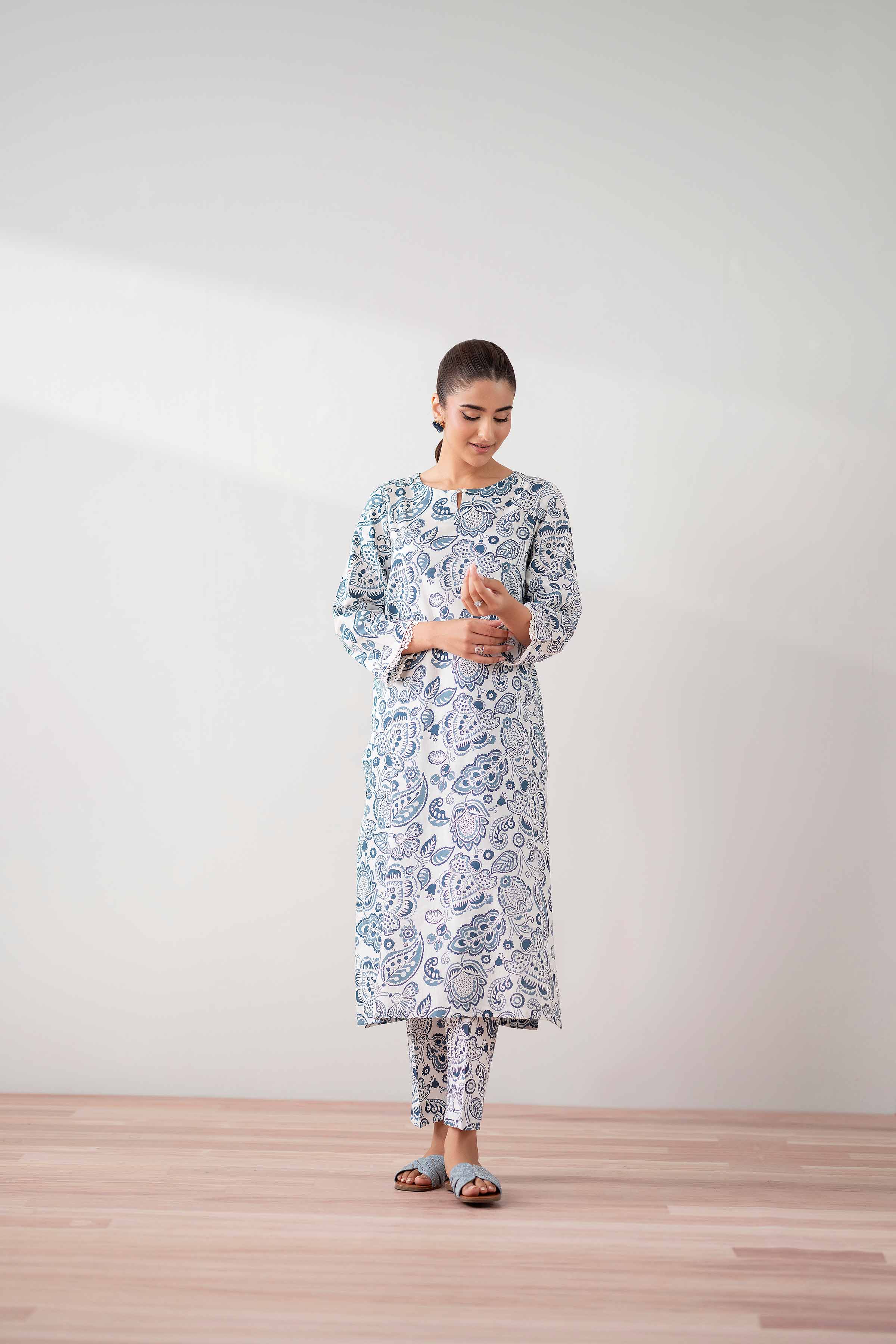 2 Piece - Printed Suit - PS25-126 - Image 4