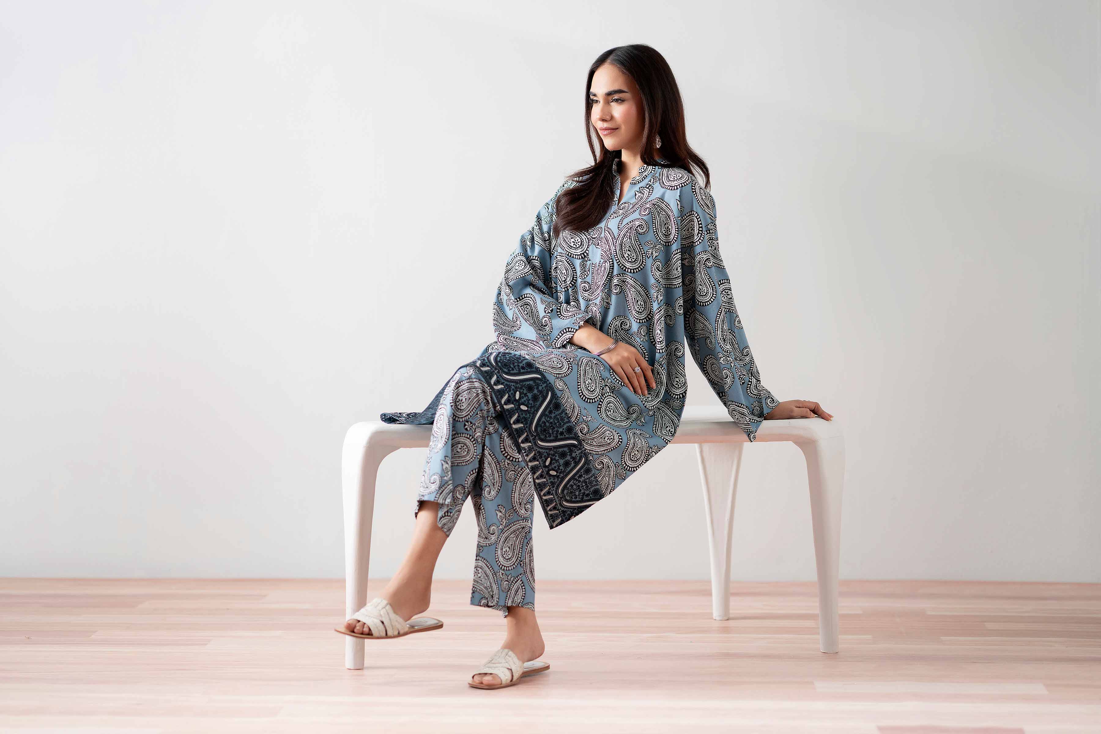 2 Piece - Printed Embroidered Suit - PS25-138 - Image 6