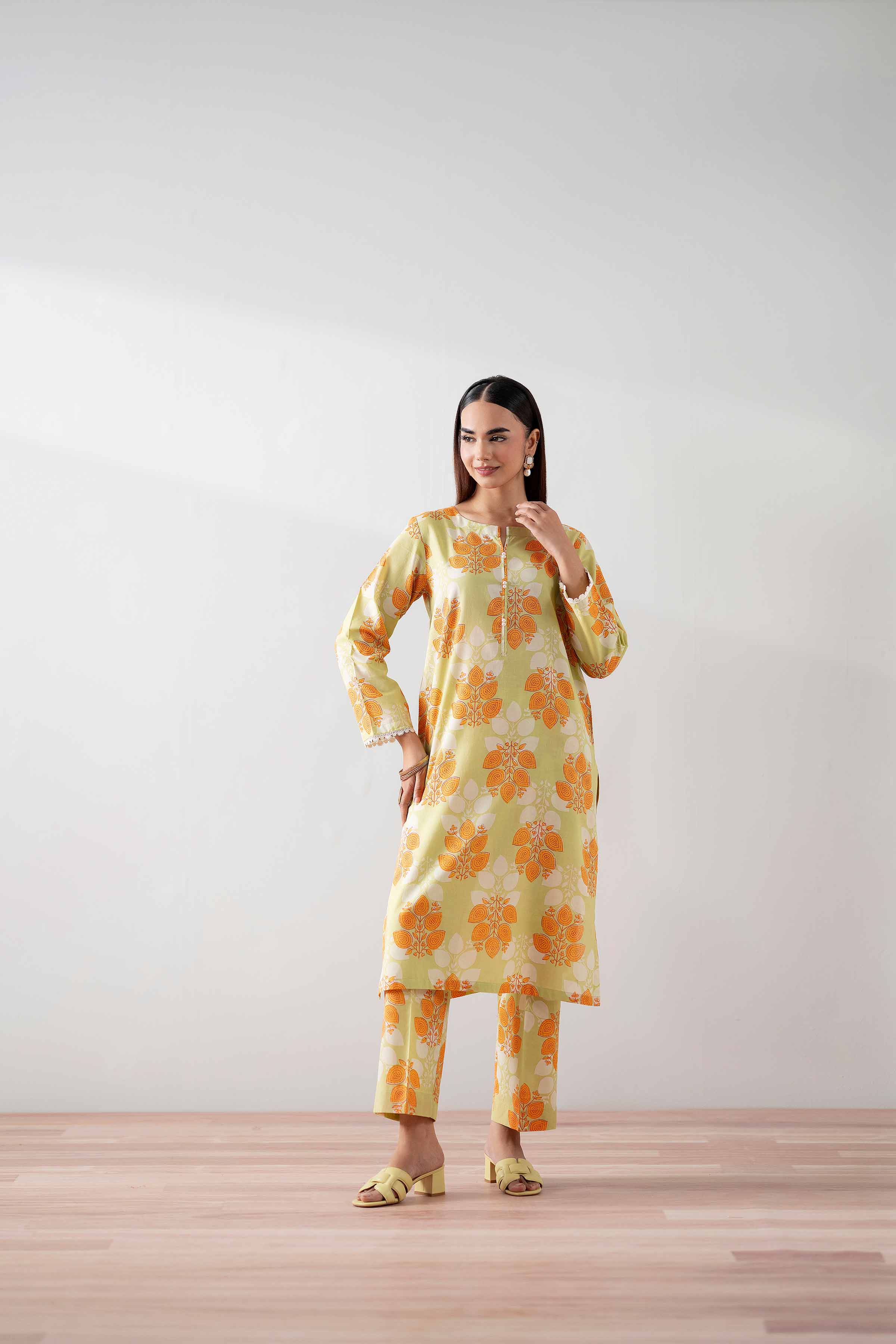 2 Piece - Printed Suit - PS25-139 - Image 4