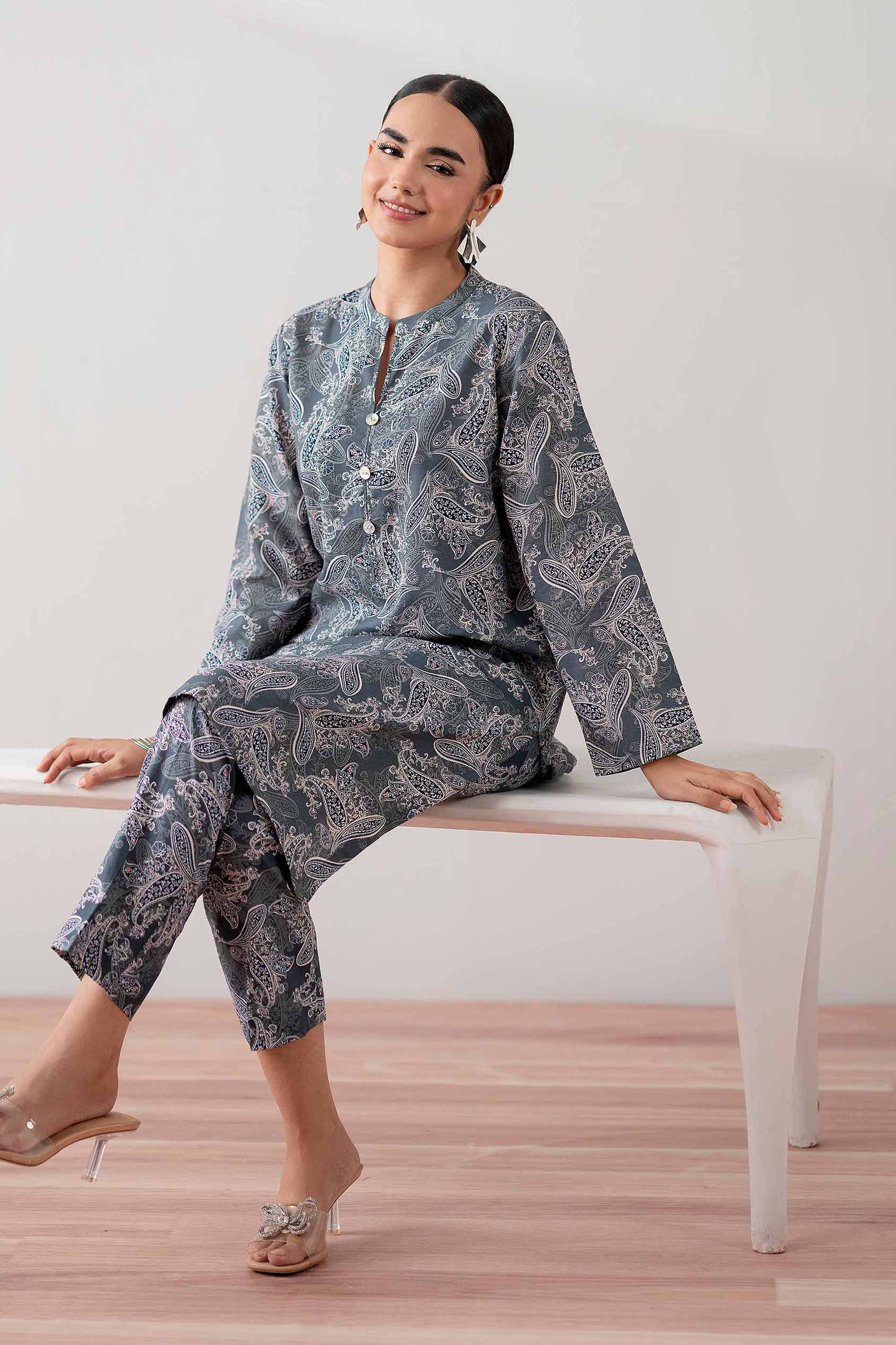 2 Piece - Printed Suit - PS25-140 - Image 2