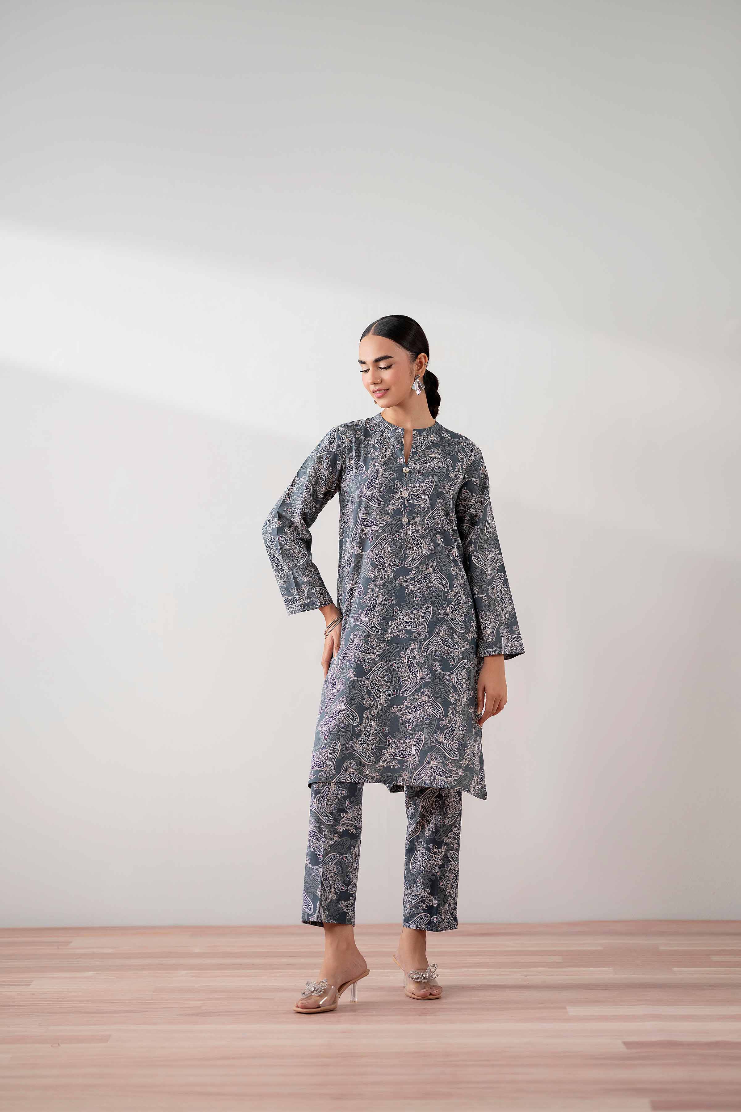 2 Piece - Printed Suit - PS25-140 - Image 4