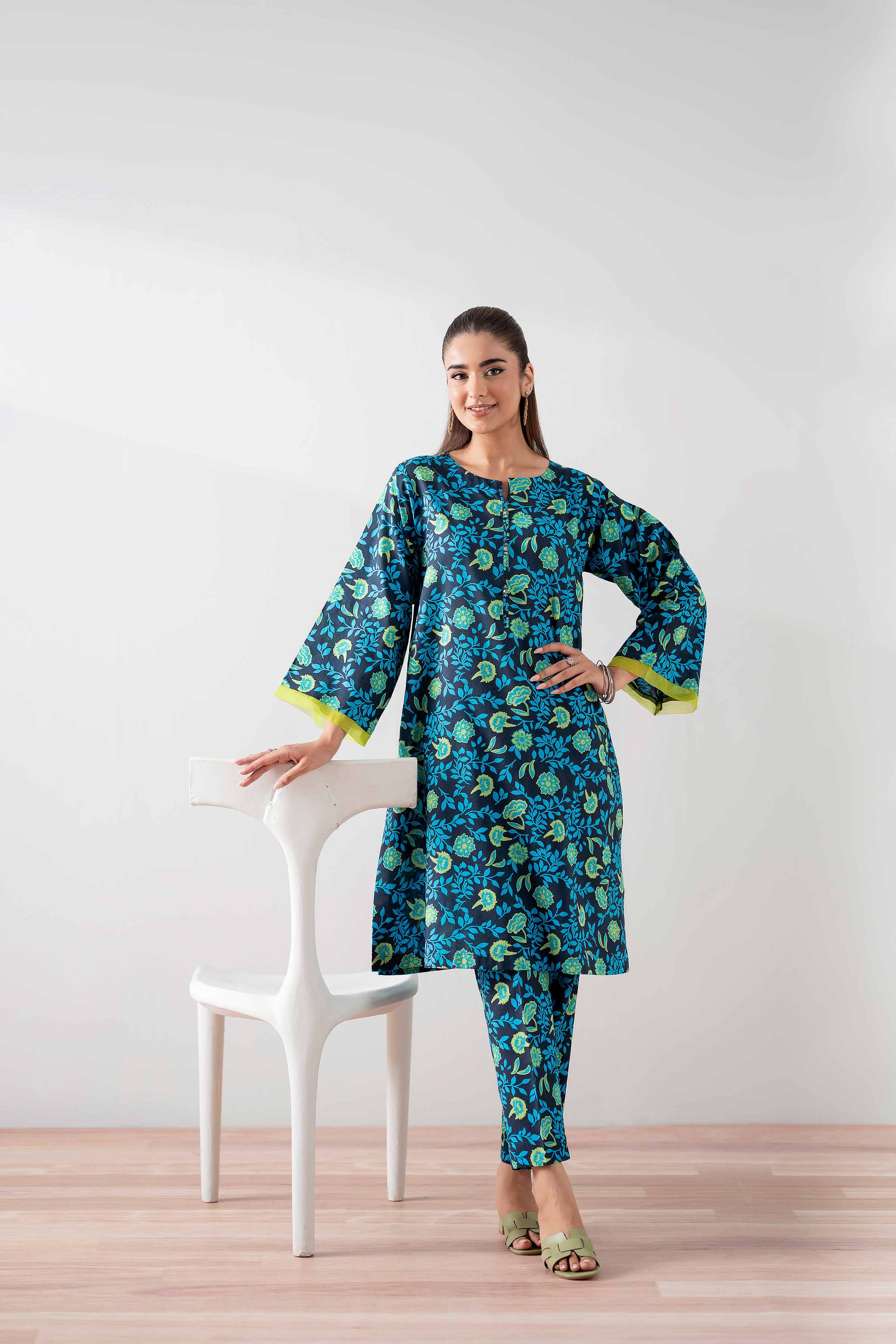 2 Piece - Printed Suit - PS25-142 - Image 5