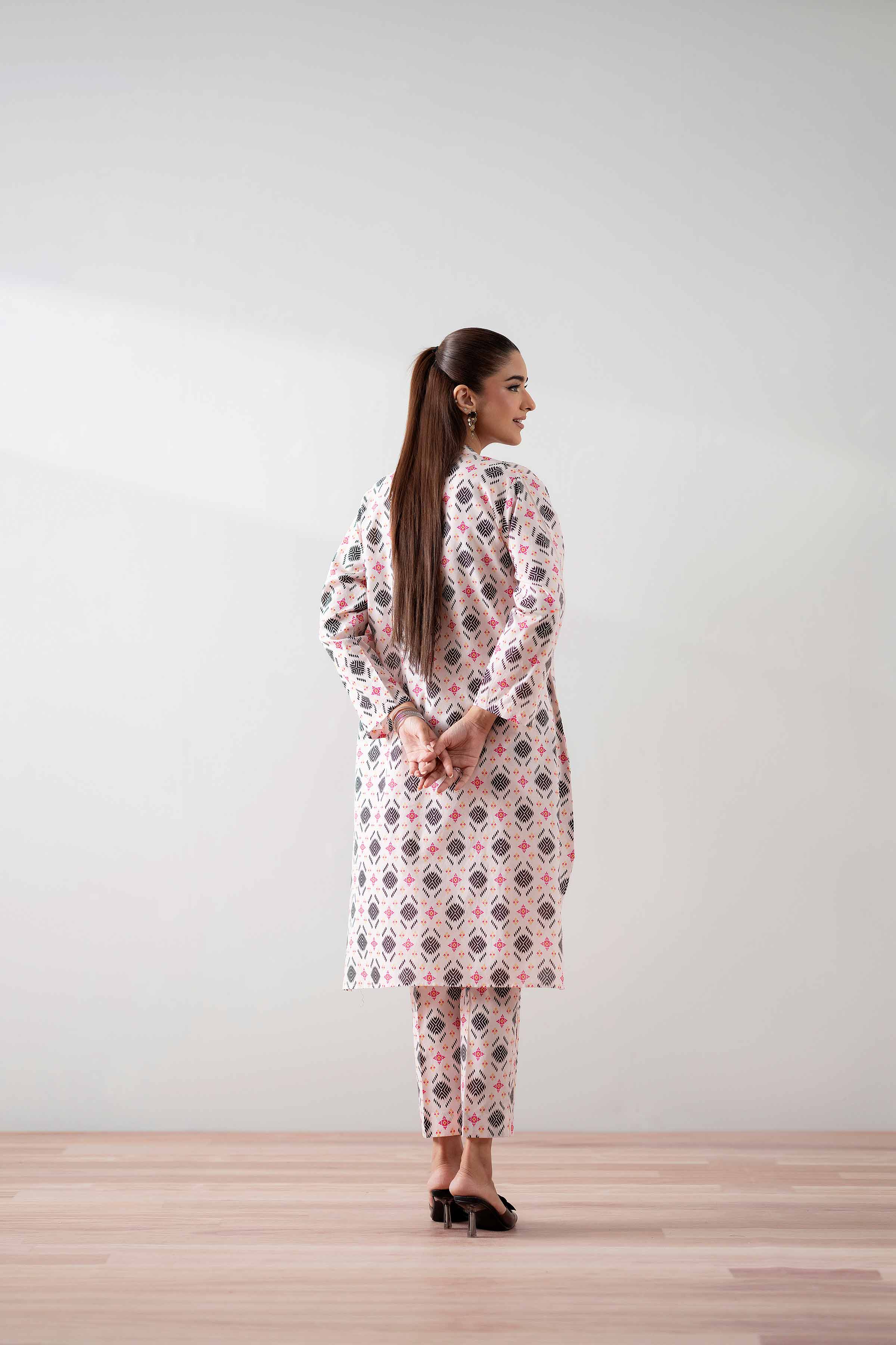 2 Piece - Printed Suit - PS25-145 - Image 3
