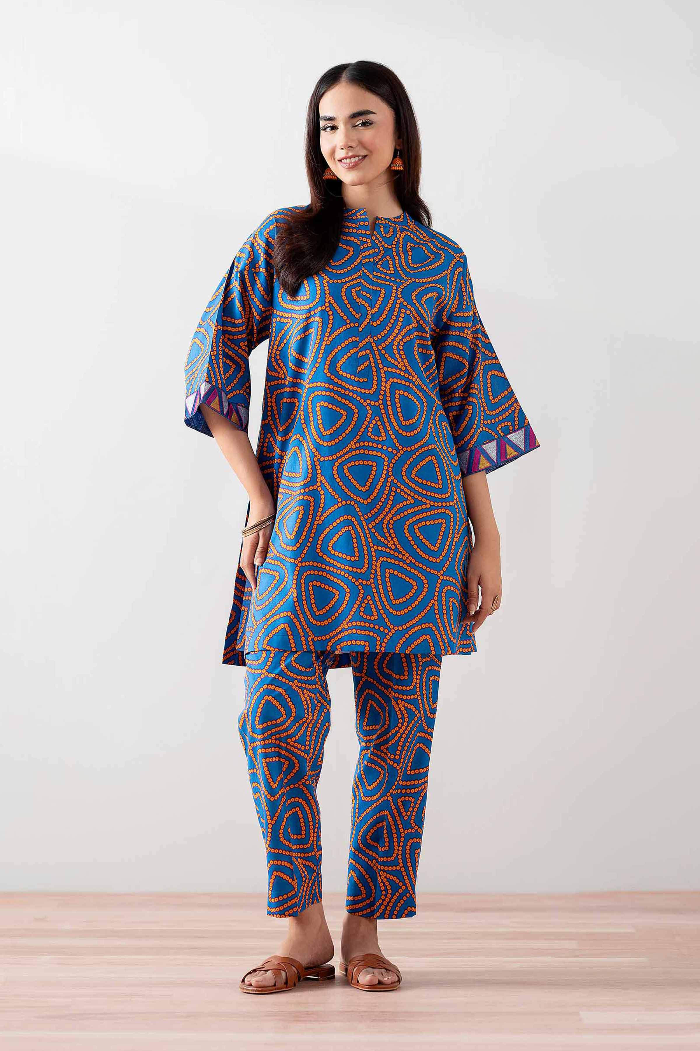 2 Piece - Printed Embroidered Suit - PS25-146 - Image 2