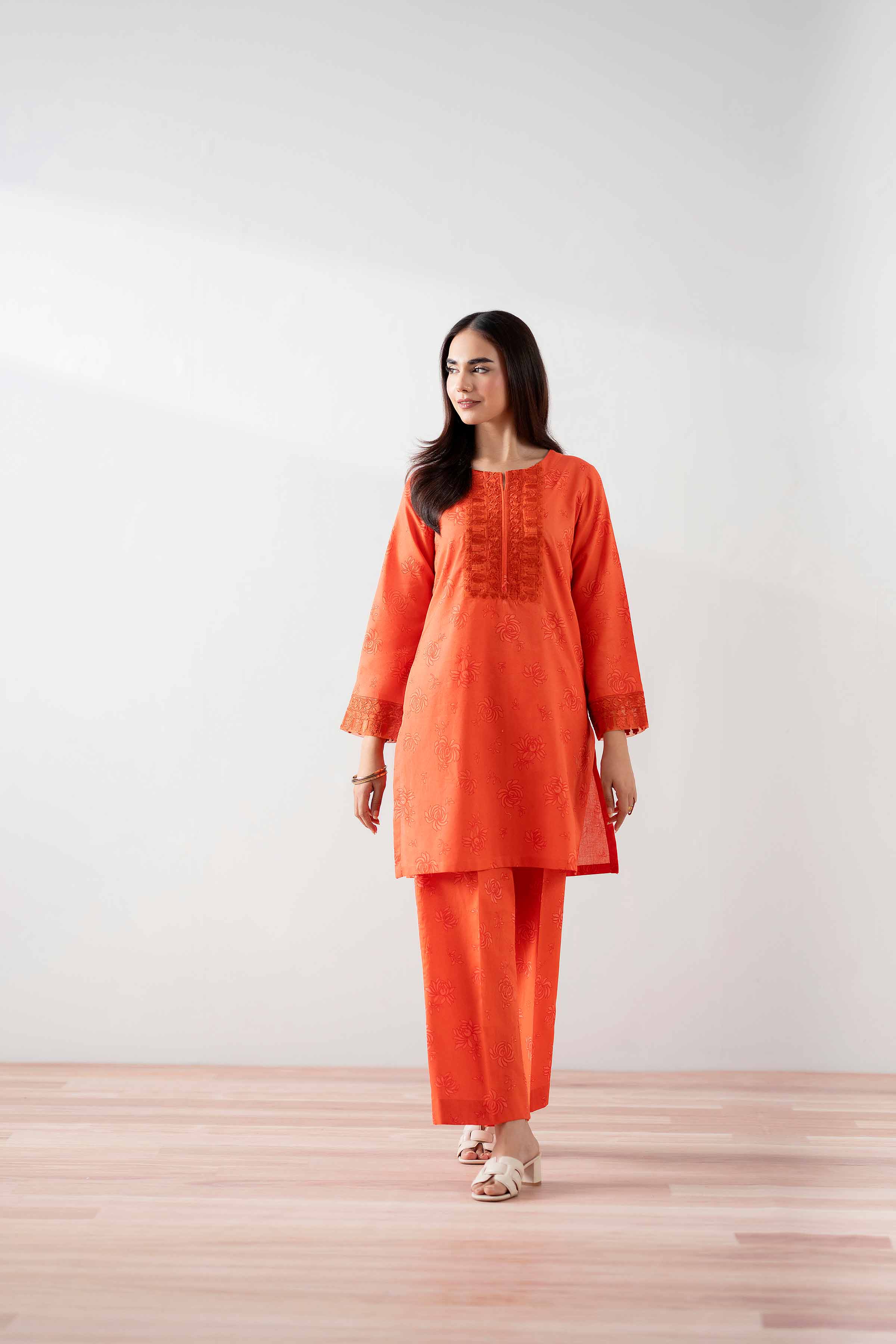 2 Piece - Printed Embroidered Suit - PS25-170 - Image 4