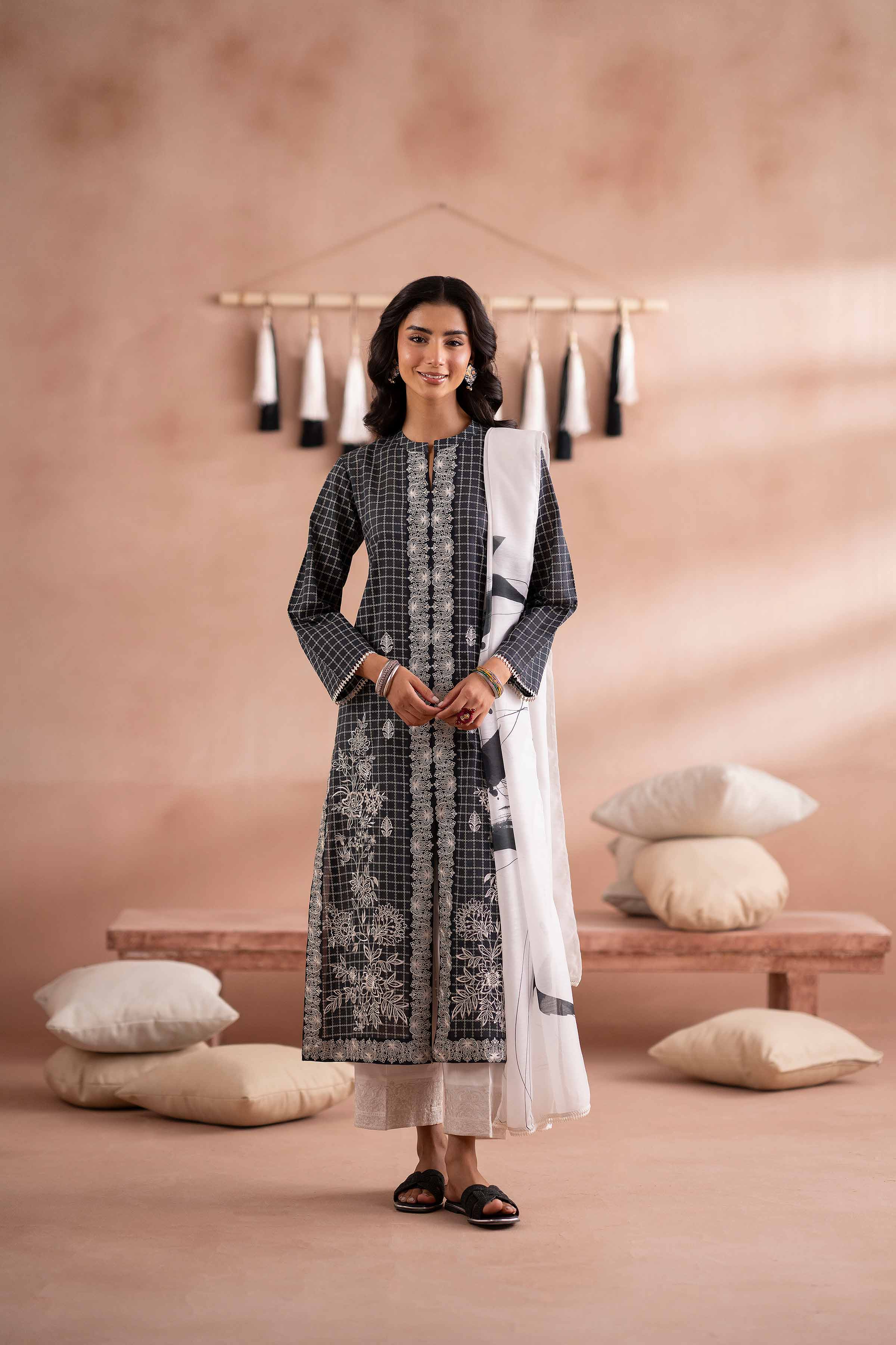 2 Piece - Printed Embroidered Suit - PS25-192 - Image 9