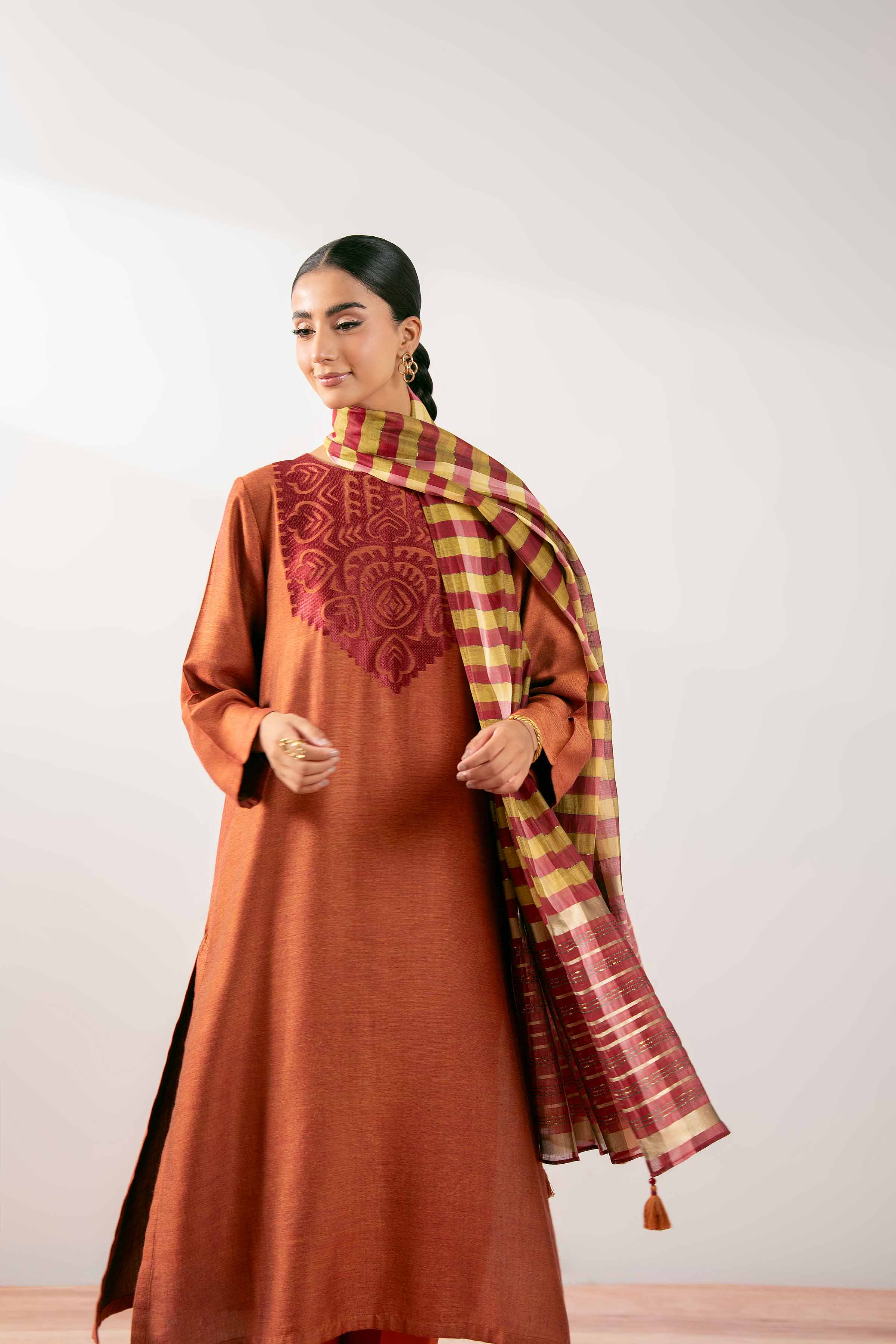 3 Piece - Embroidered Suit - PS25-212 - Image 5