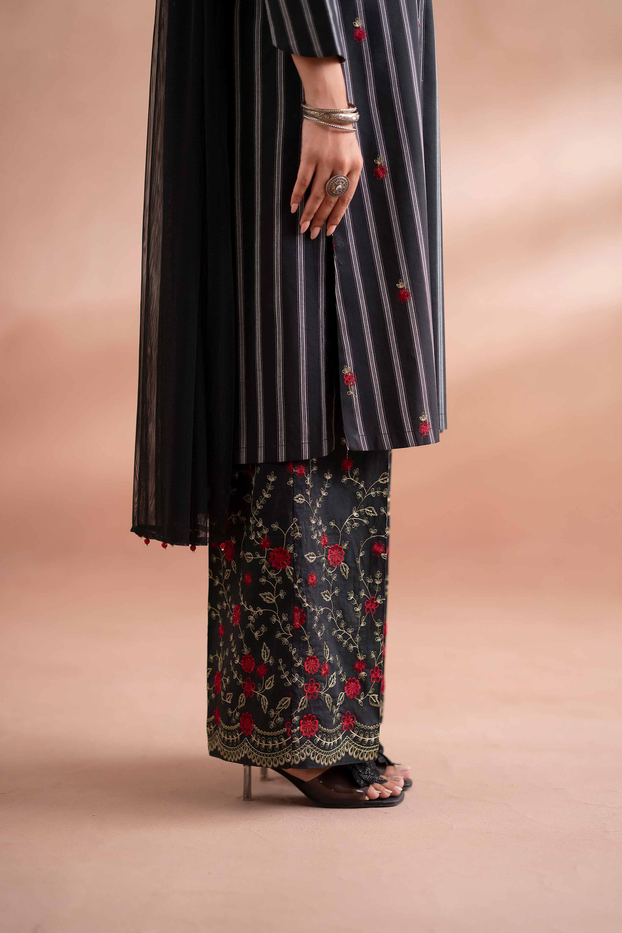 3 Piece - Embroidered Suit - PS25-214 - Image 5