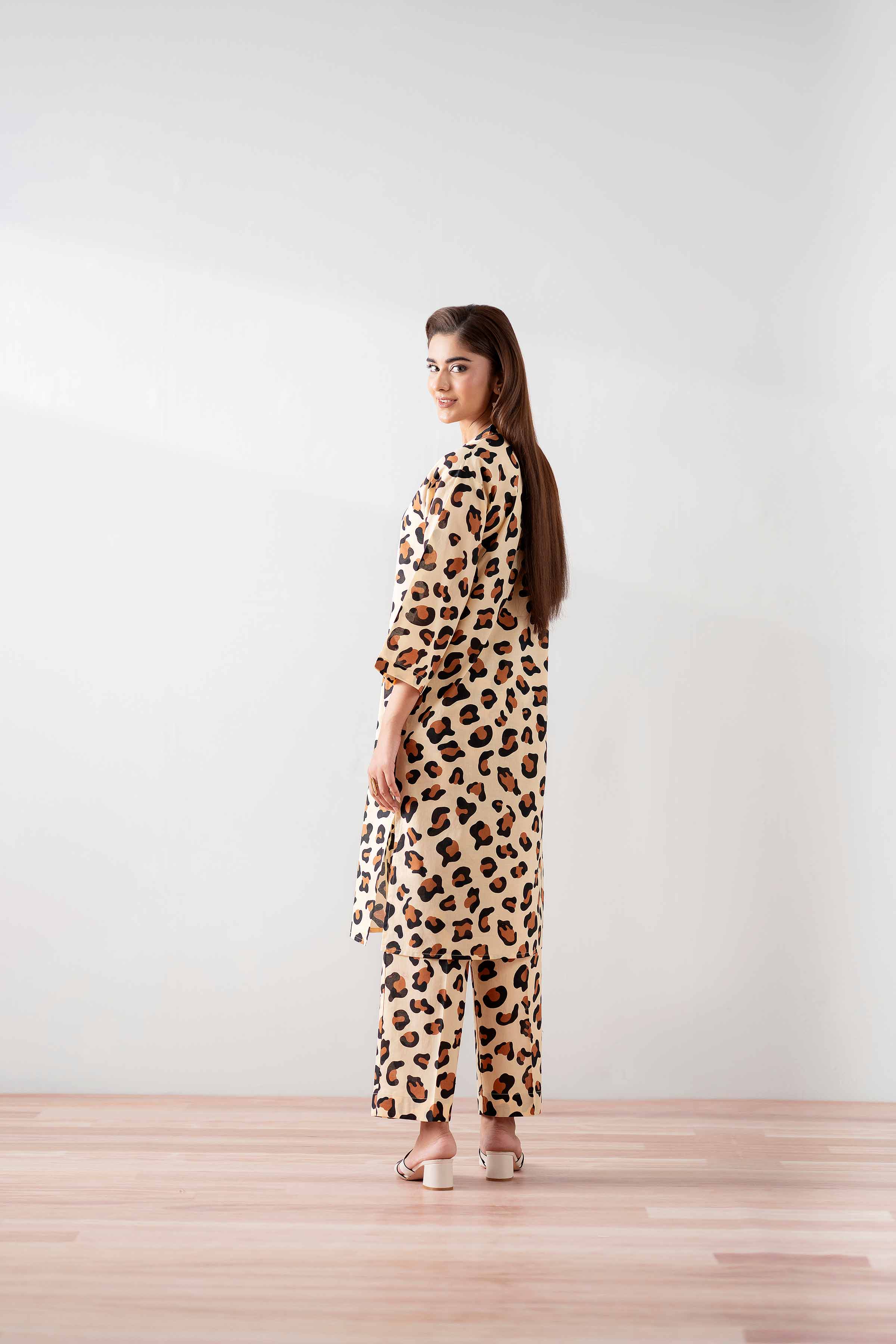 2 Piece - Printed Suit - PS25-216 - Image 3
