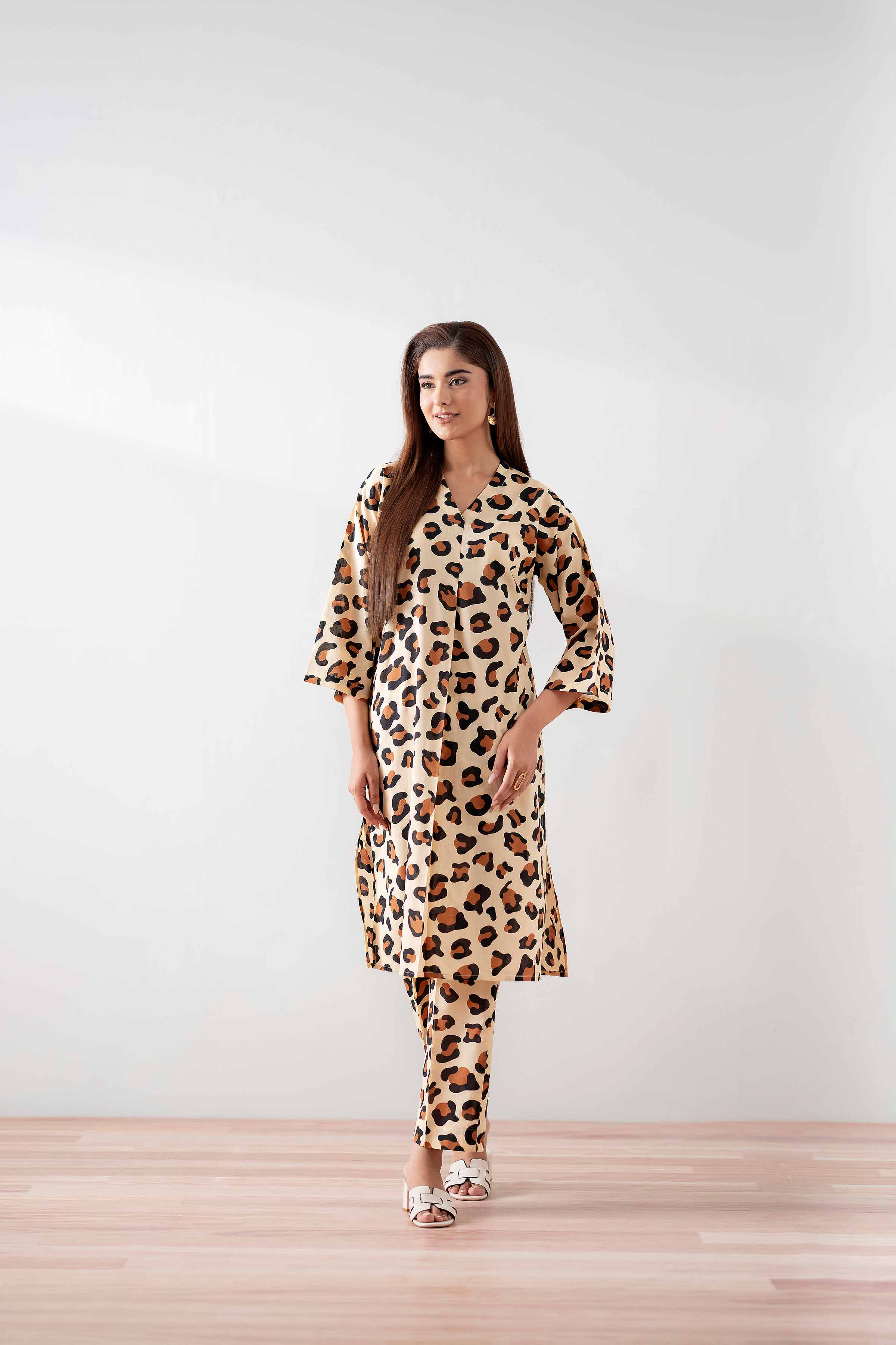 2 Piece - Printed Suit - PS25-216 - Image 4