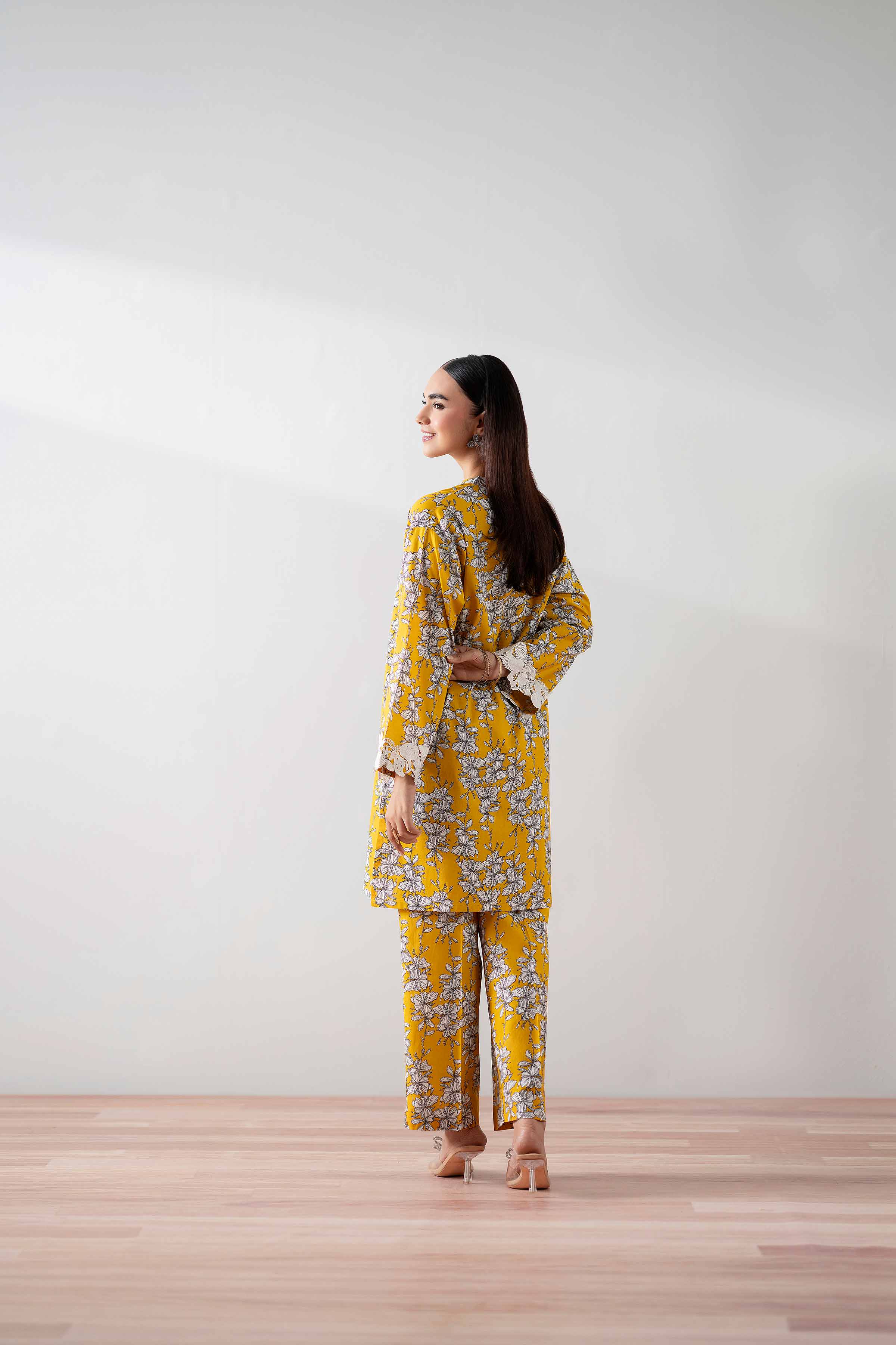2 Piece - Printed Suit - PS25-222 - Image 3