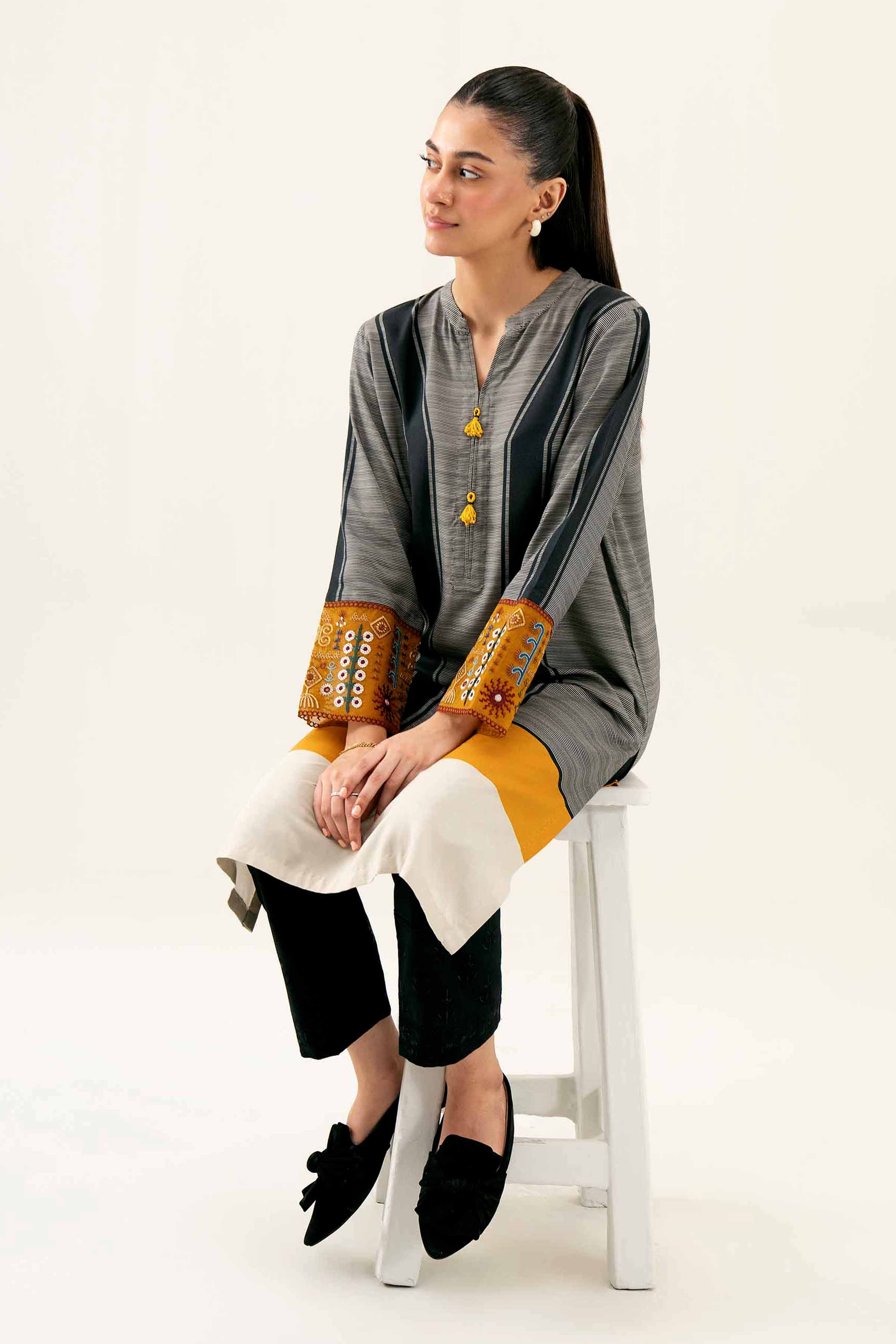 Printed Embroidered Shirt - PW24-117