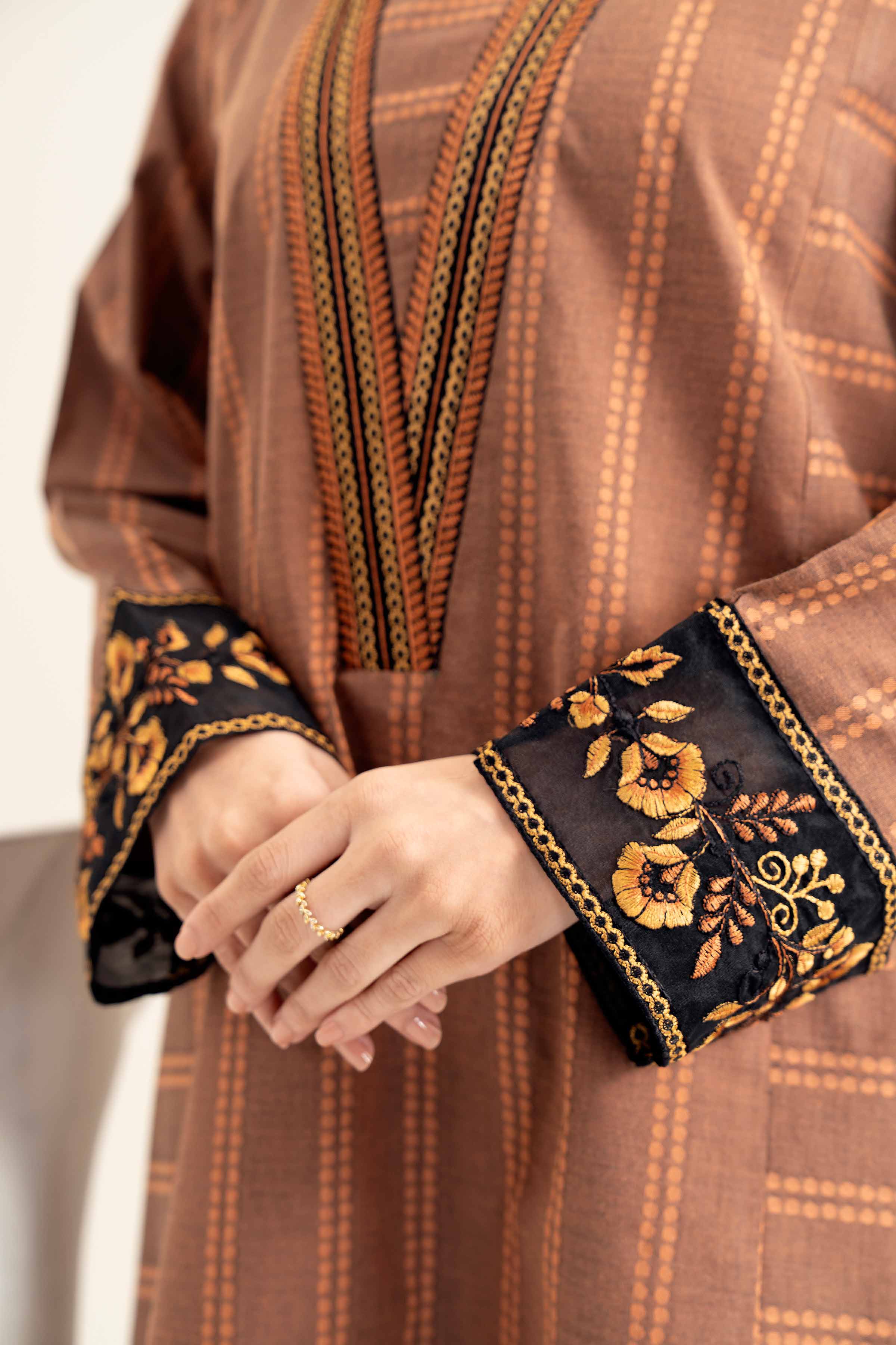 Embroidered Shirt - PW24-146 - Image 9