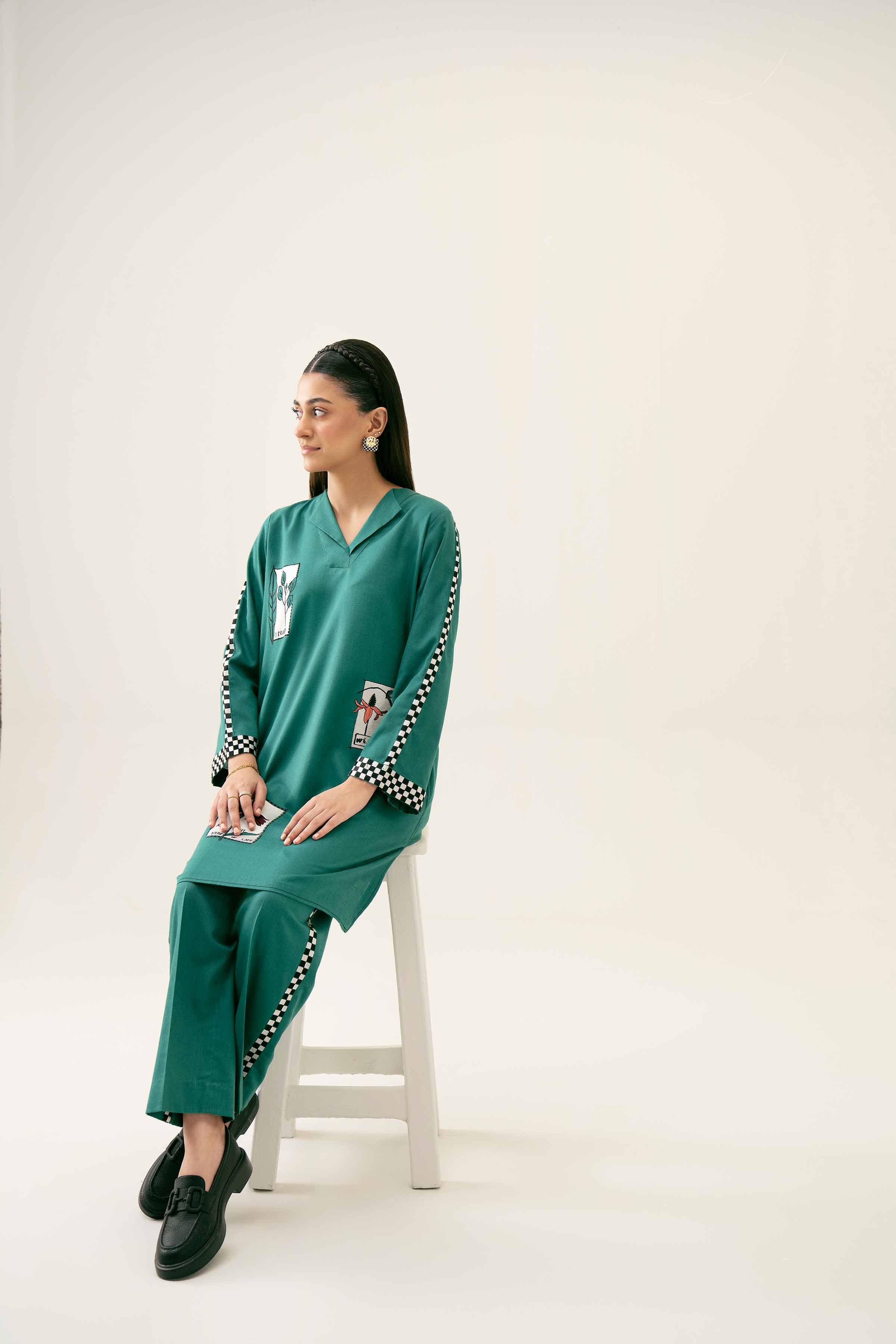 2 Piece - Embroidered Suit - PW24-166 - Image 9