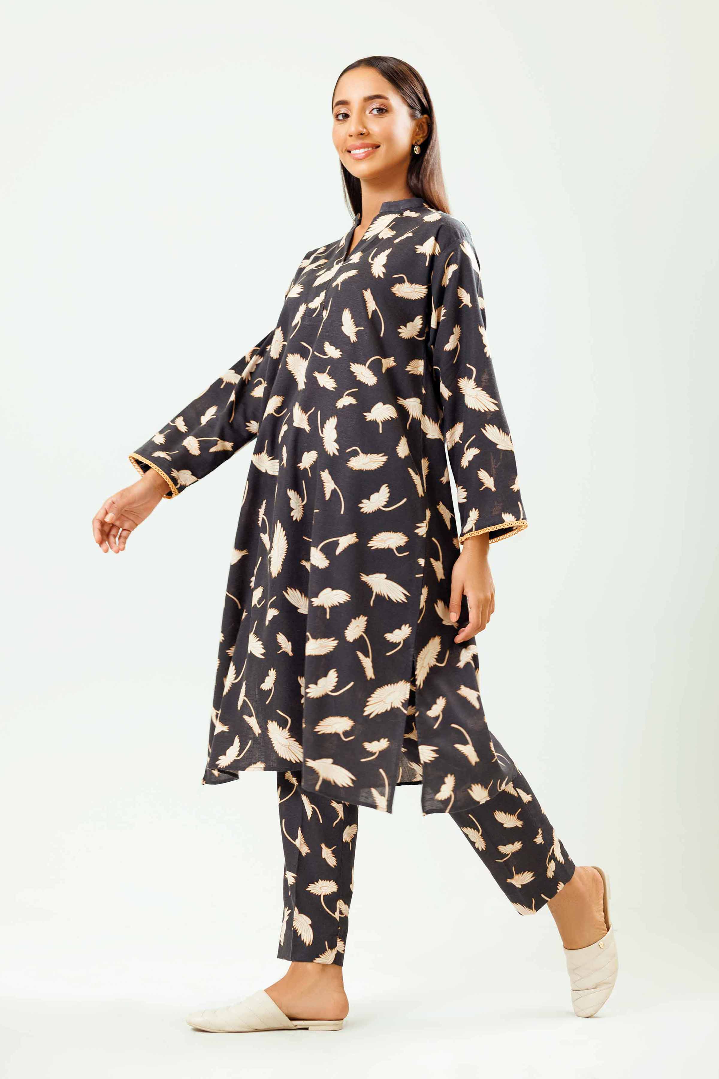 2 Piece - Printed Suit - PW24-190 - Image 2