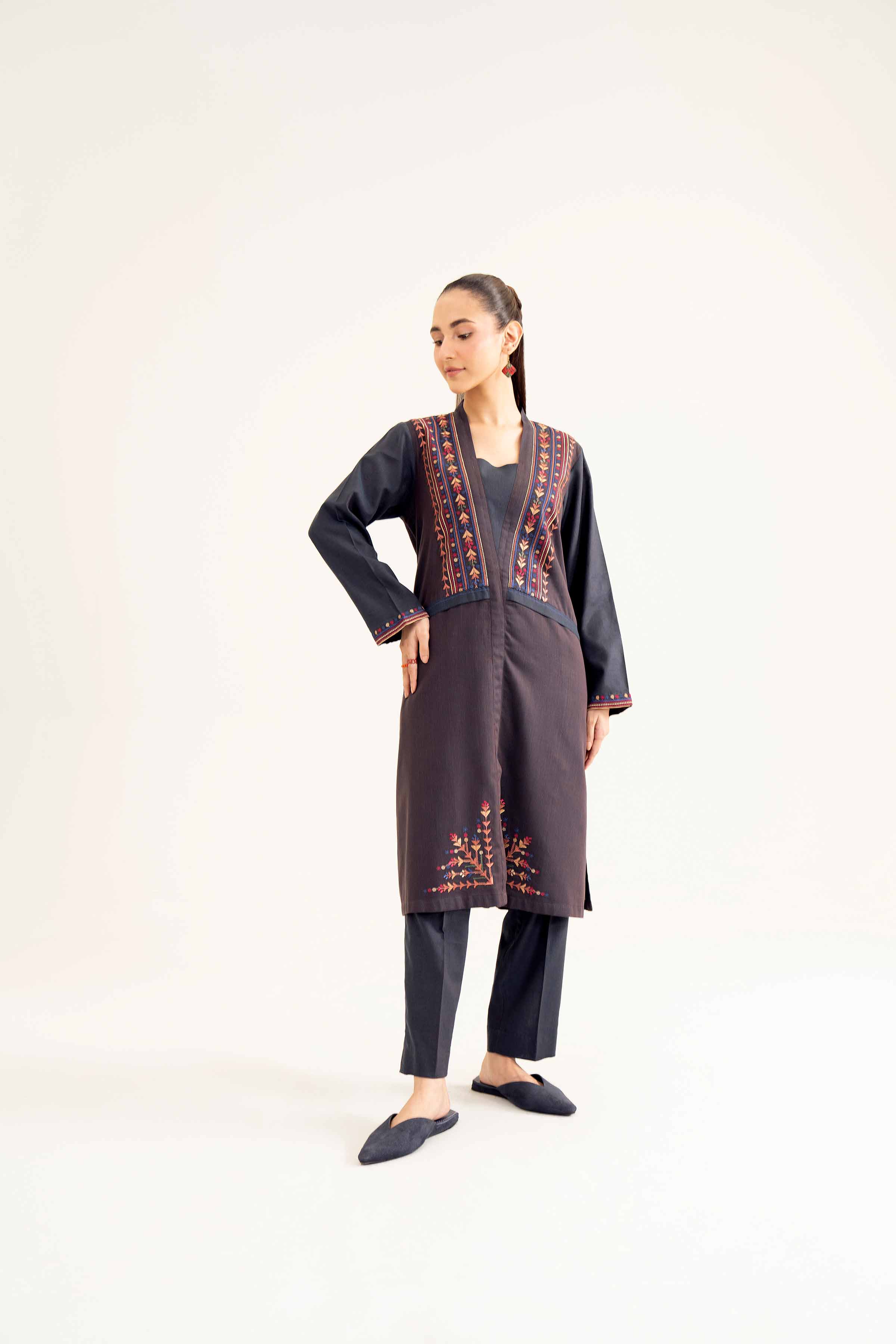 2 Piece - Embroidered Suit - PW24-20 - Image 5